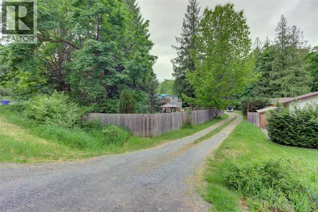4547 COWICHAN LAKE ROAD, Duncan 2