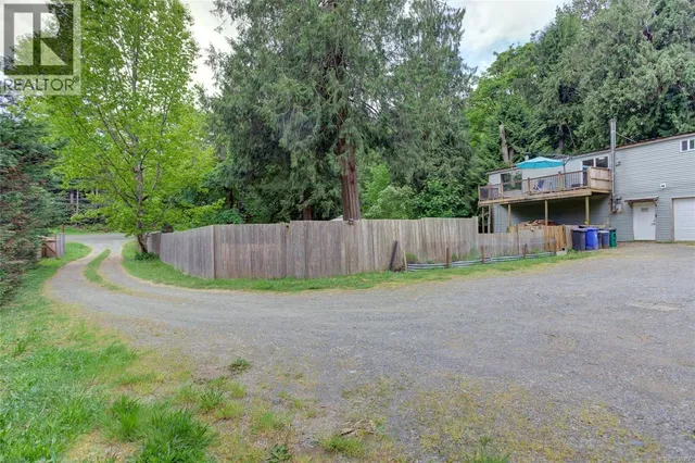 4547 COWICHAN LAKE ROAD, Duncan 3