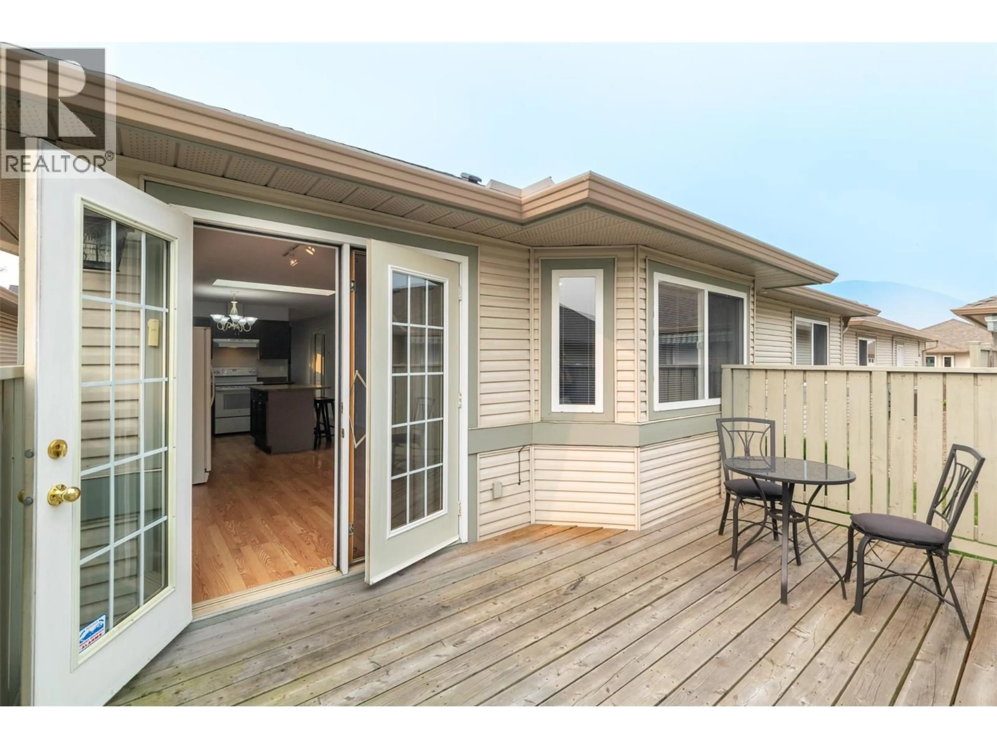 Patio, water/lake/river/ocean view for 26 - 111 HARBOURFRONT DRIVE NORTHWEST, Salmon Arm British Columbia V1E1A3