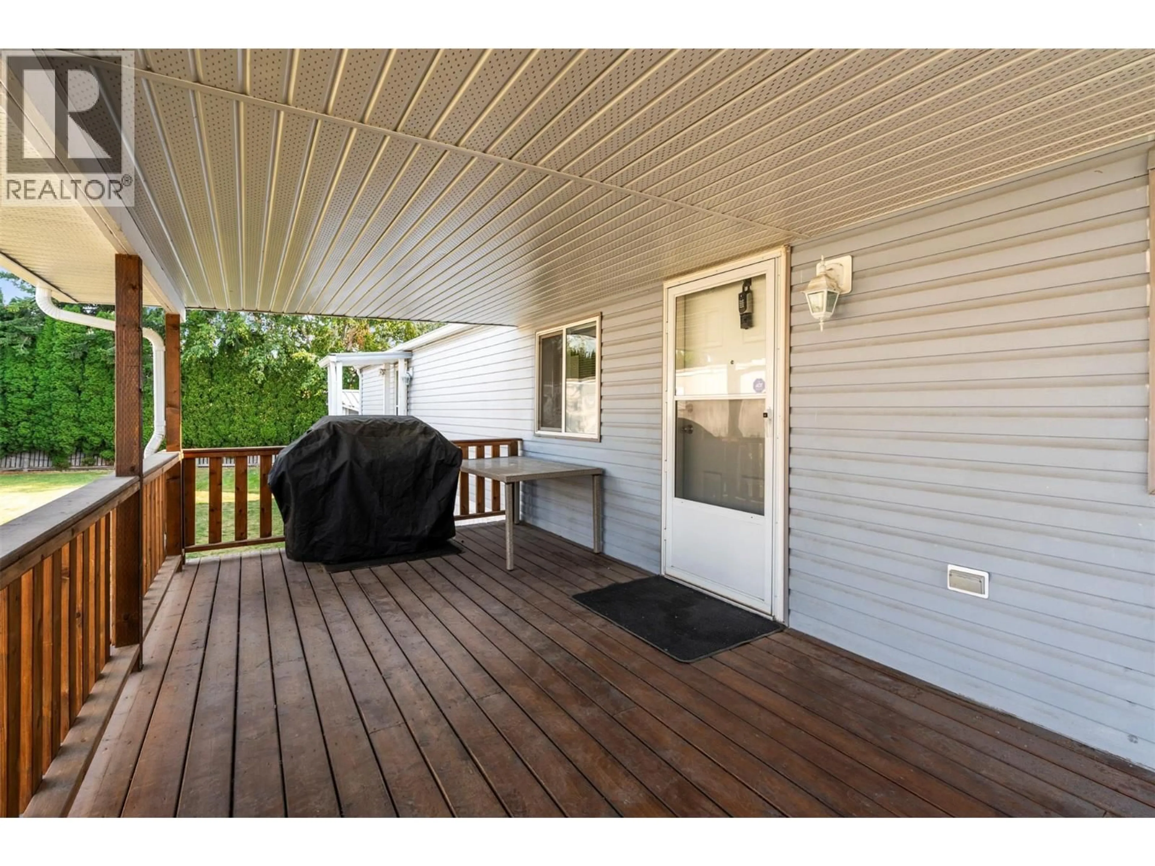Patio, street for 10 - 136 MEADOW CRESCENT, Enderby British Columbia V0E1V0