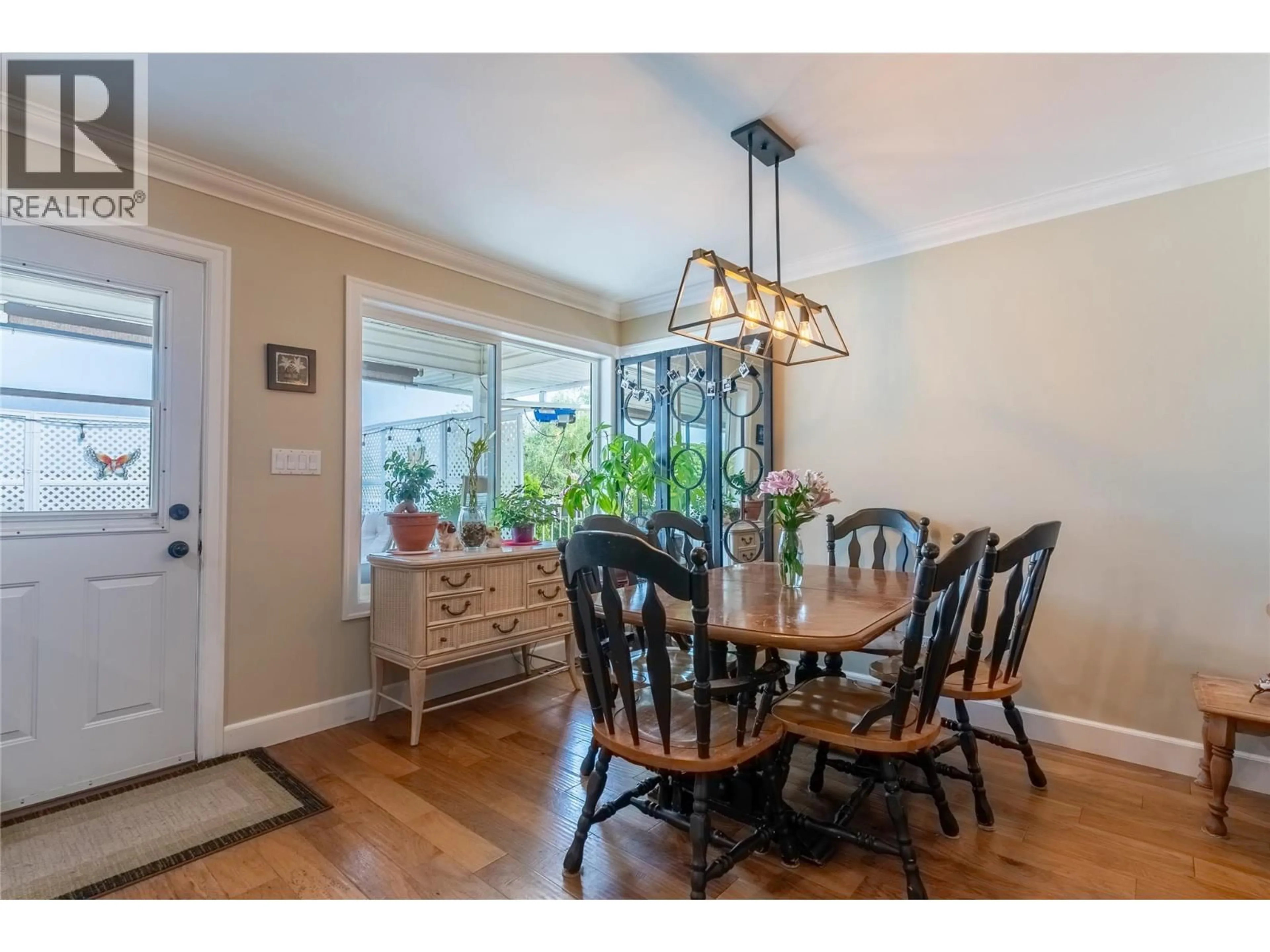 Dining room, wood/laminate floor for 2375 CANONGATE PLACE, Kamloops British Columbia V1S1W8