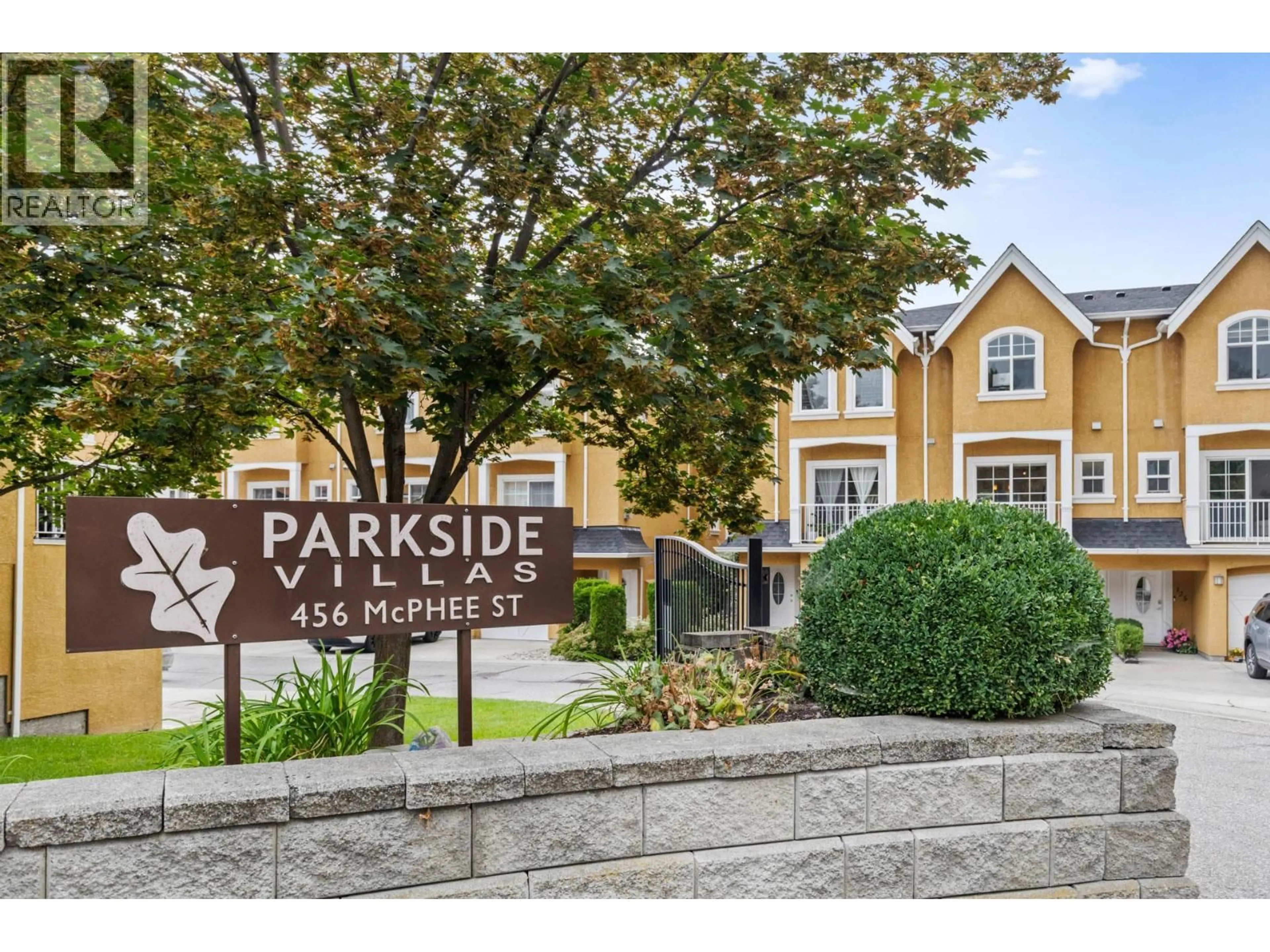 Parking for 124 - 456 MCPHEE STREET, Kelowna British Columbia V1X6X5