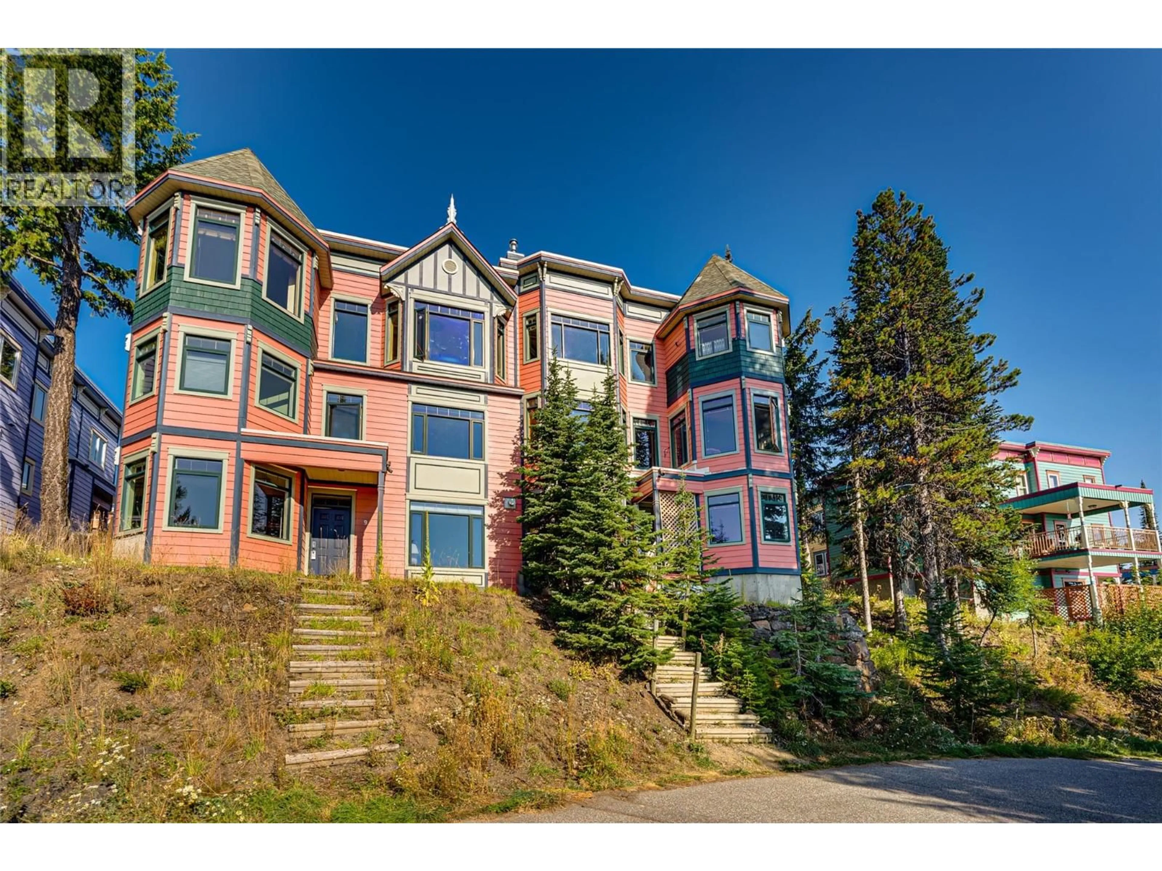 Unknown for 8 - 635 MONASHEE ROAD, Silver Star British Columbia V1B0T1