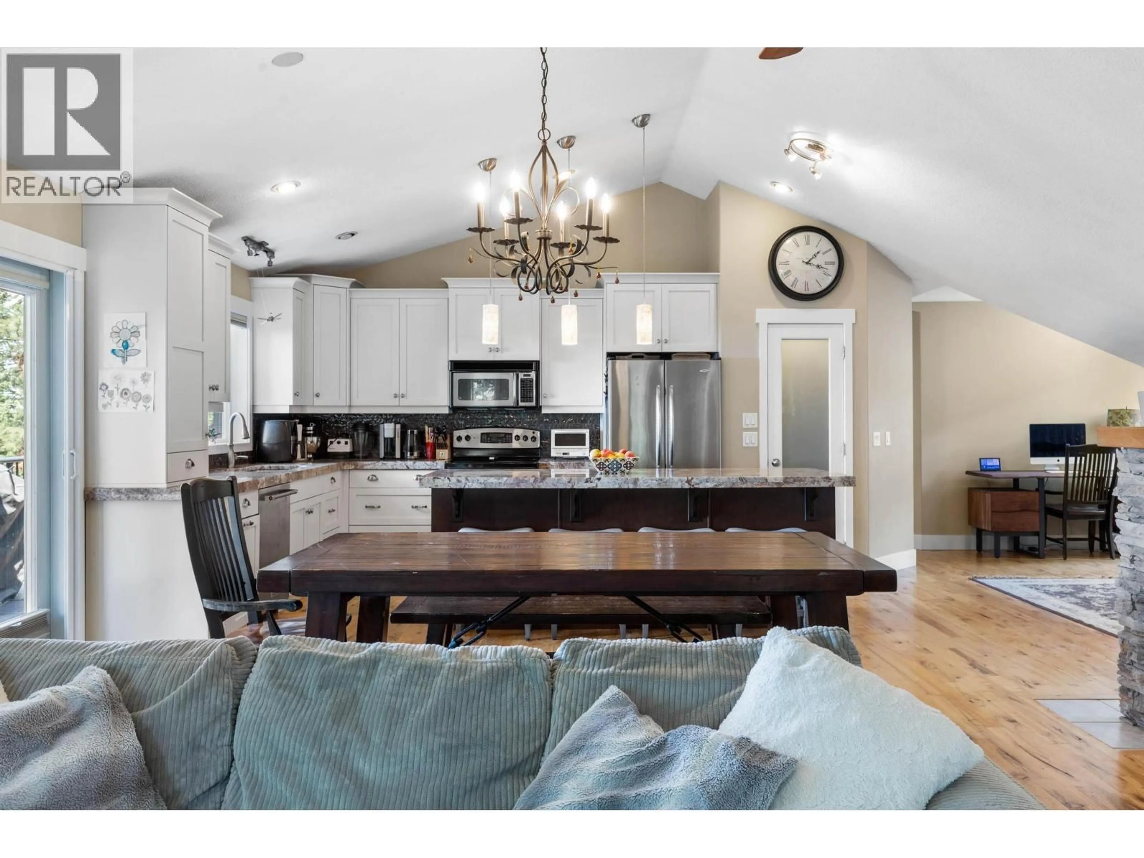 Open concept kitchen, unknown for 4444 JUNE SPRINGS ROAD, Kelowna British Columbia V1W4C8