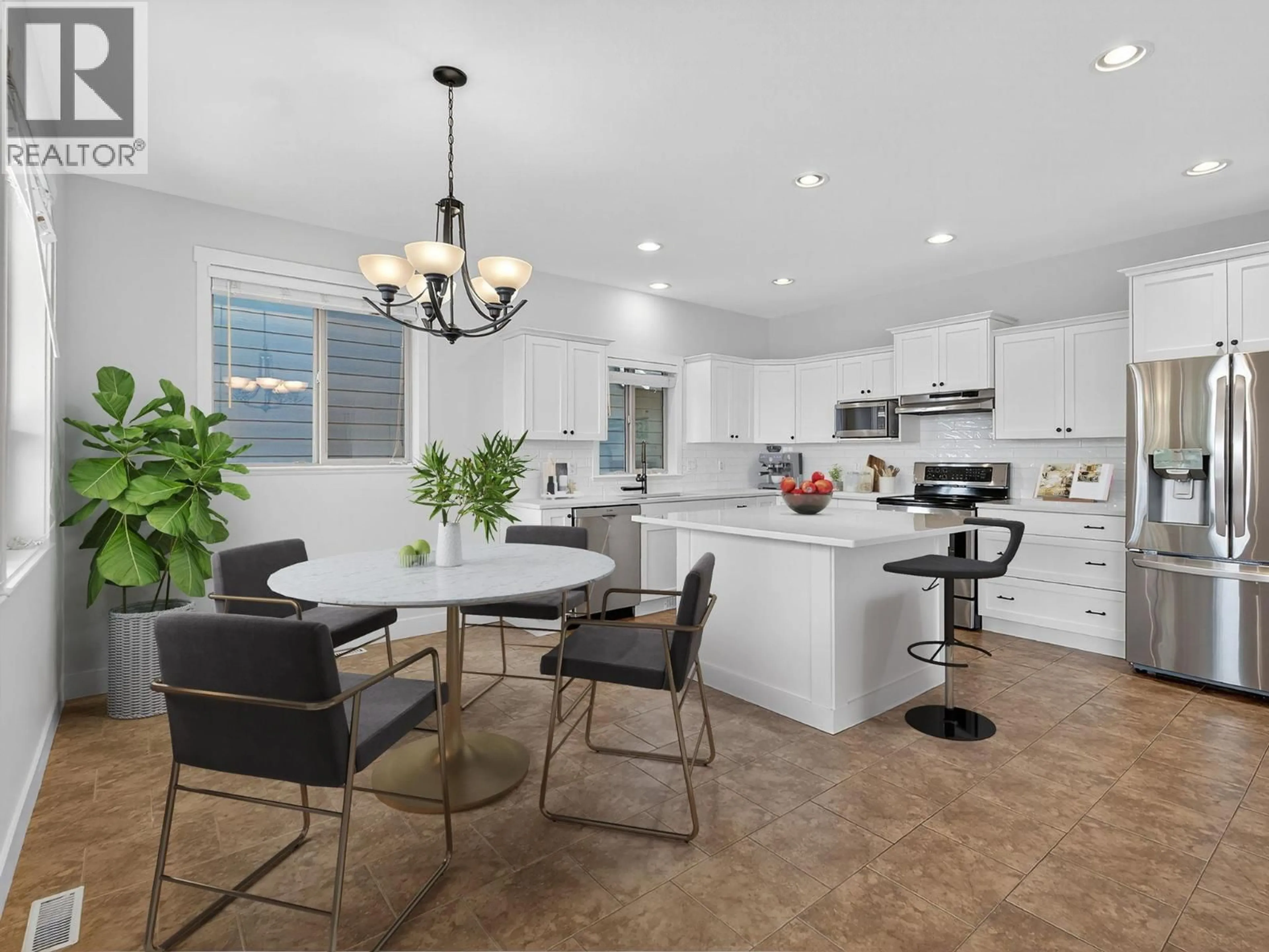 Open concept kitchen, ceramic/tile floor for 4 - 2051 SUNVIEW DRIVE, West Kelowna British Columbia V1Z4C2