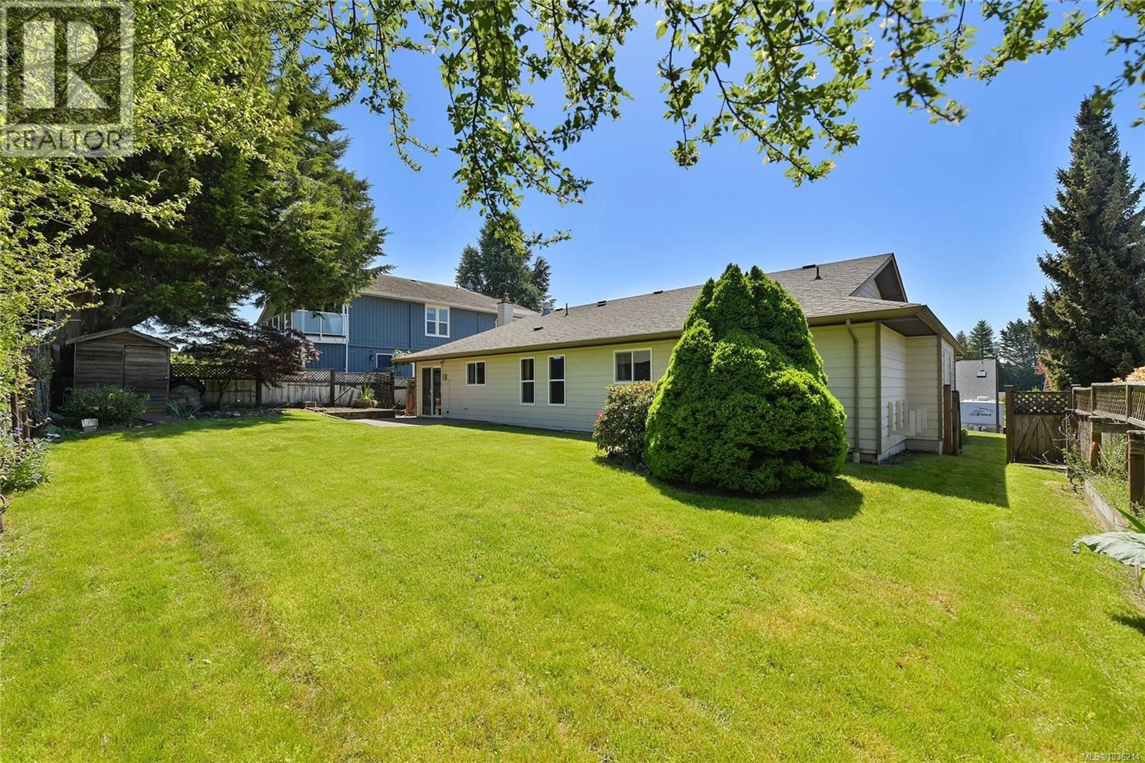 Patio, unknown for 4287 PANORAMA PLACE, Saanich British Columbia V8X4X7