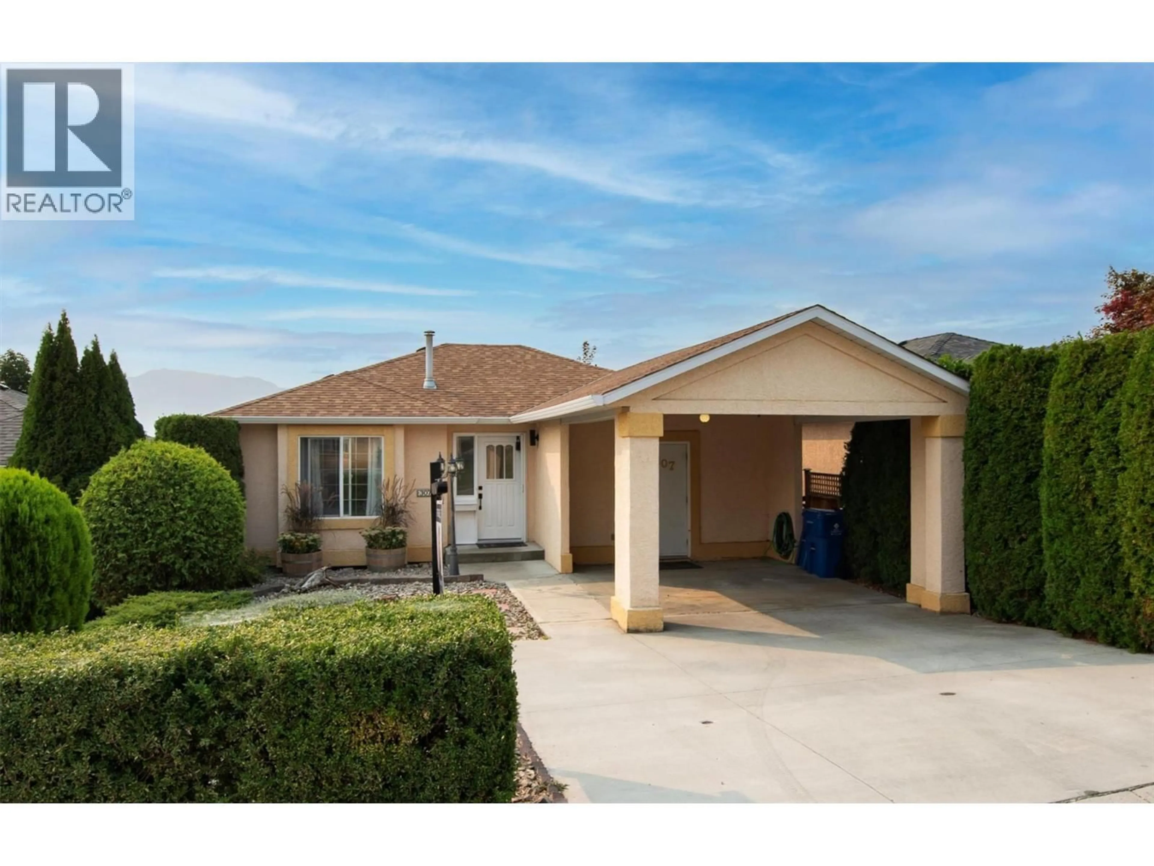 Home with vinyl exterior material, street for 307 - 2440 OLD OKANAGAN HIGHWAY, West Kelowna British Columbia V4T1X6