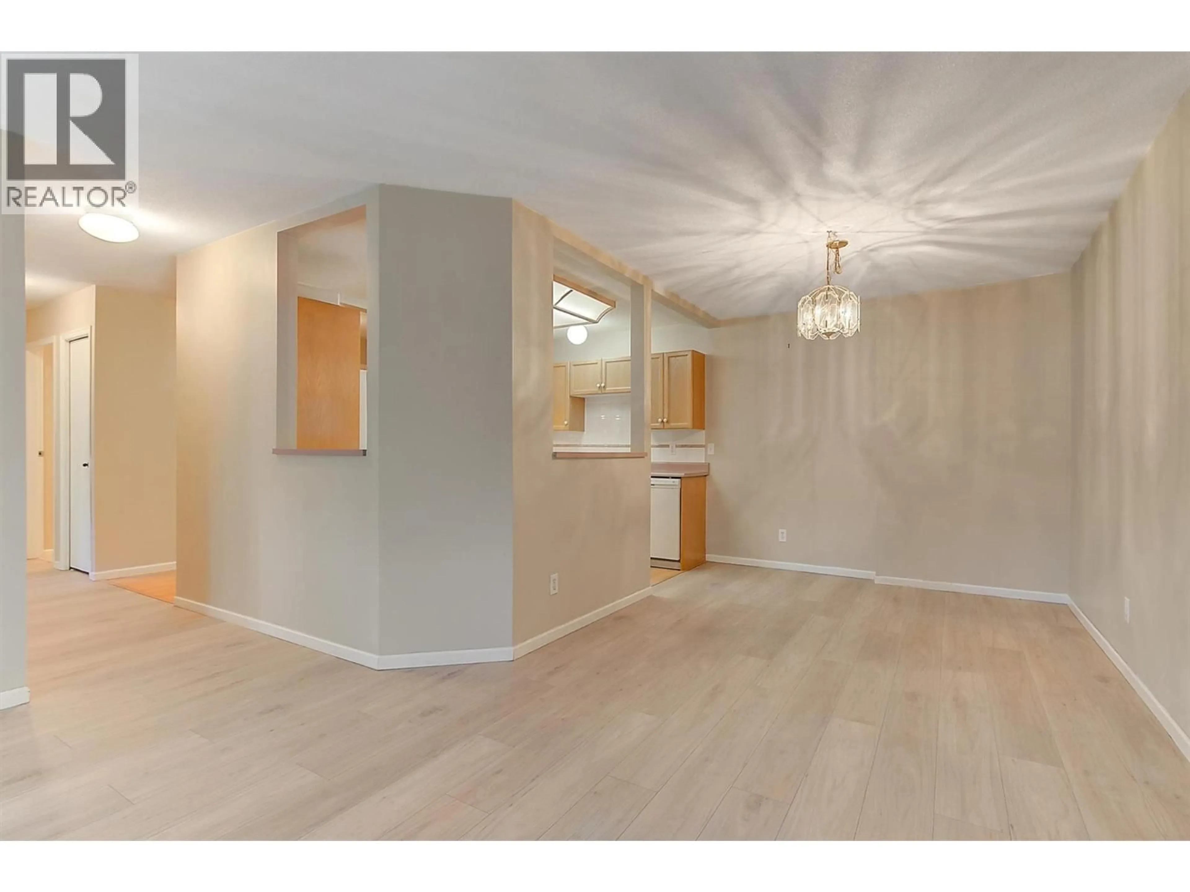 A pic of a room for 307 - 730 BADKE ROAD, Kelowna British Columbia V1X6G9