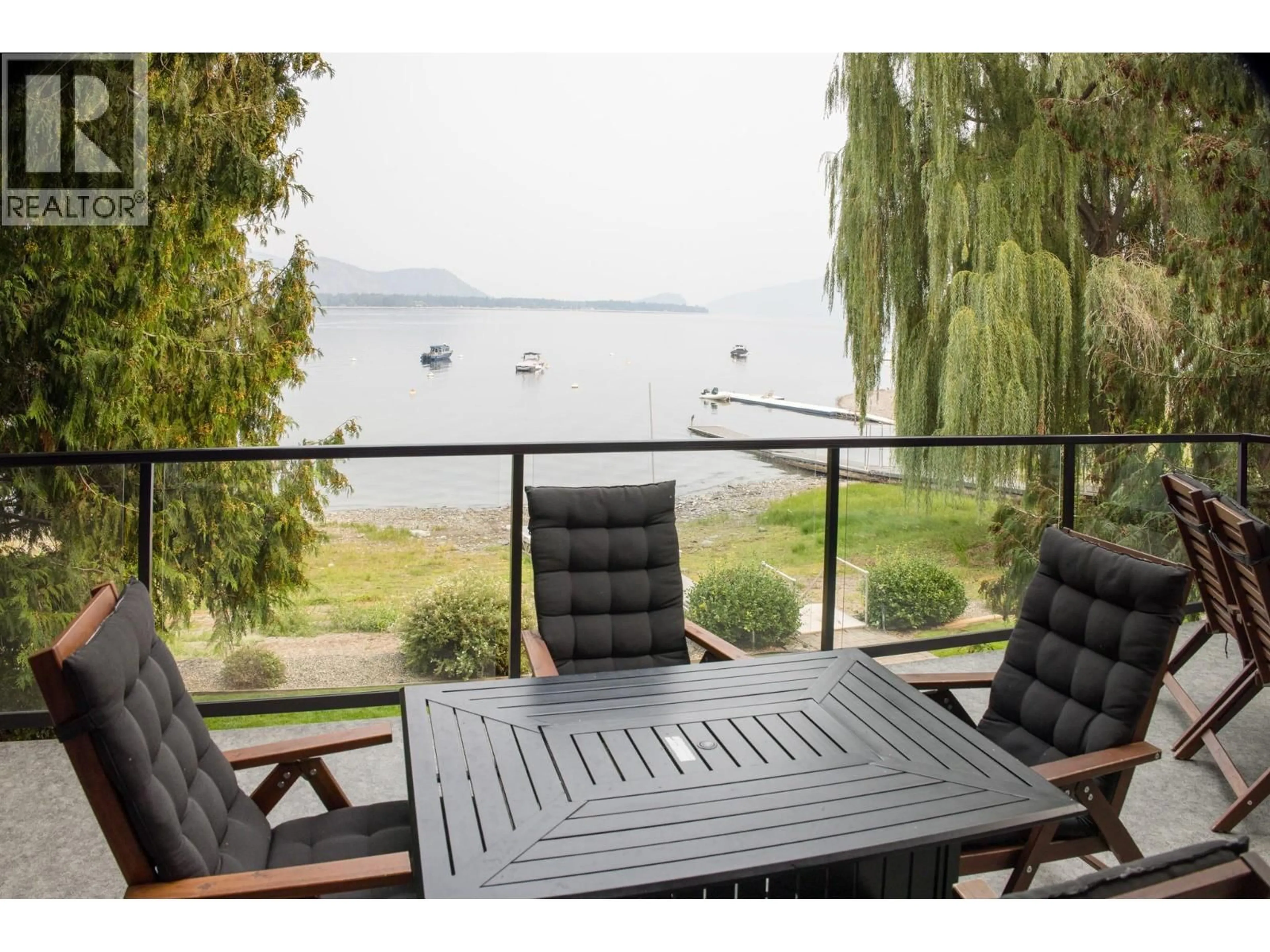 Patio, water/lake/river/ocean view for 3075 WAVERLY ROAD, Sorrento British Columbia V0E2W1