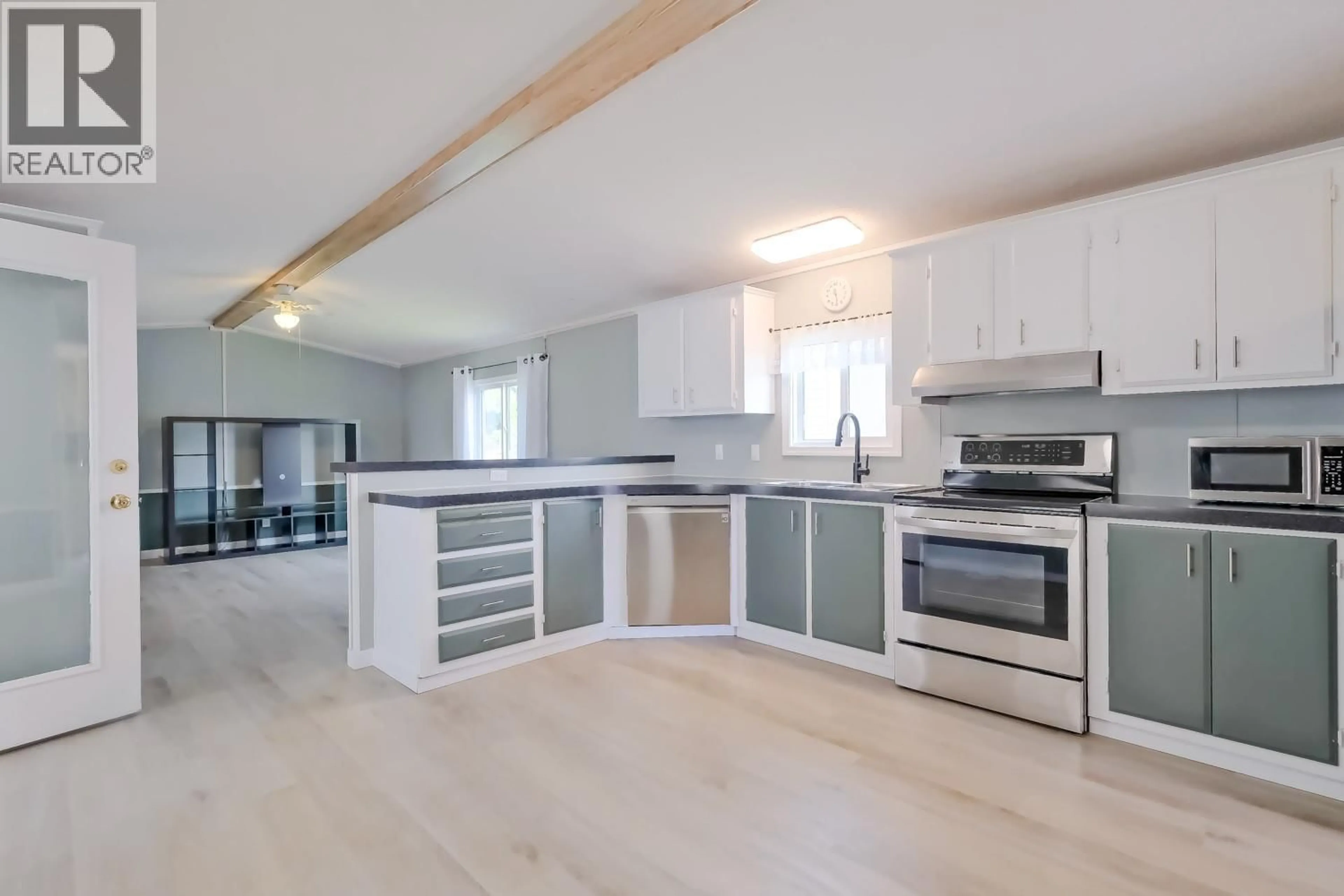 Open concept kitchen, unknown for 8 - 3745 LAKESHORE ROAD, Kelowna British Columbia V1W3K4