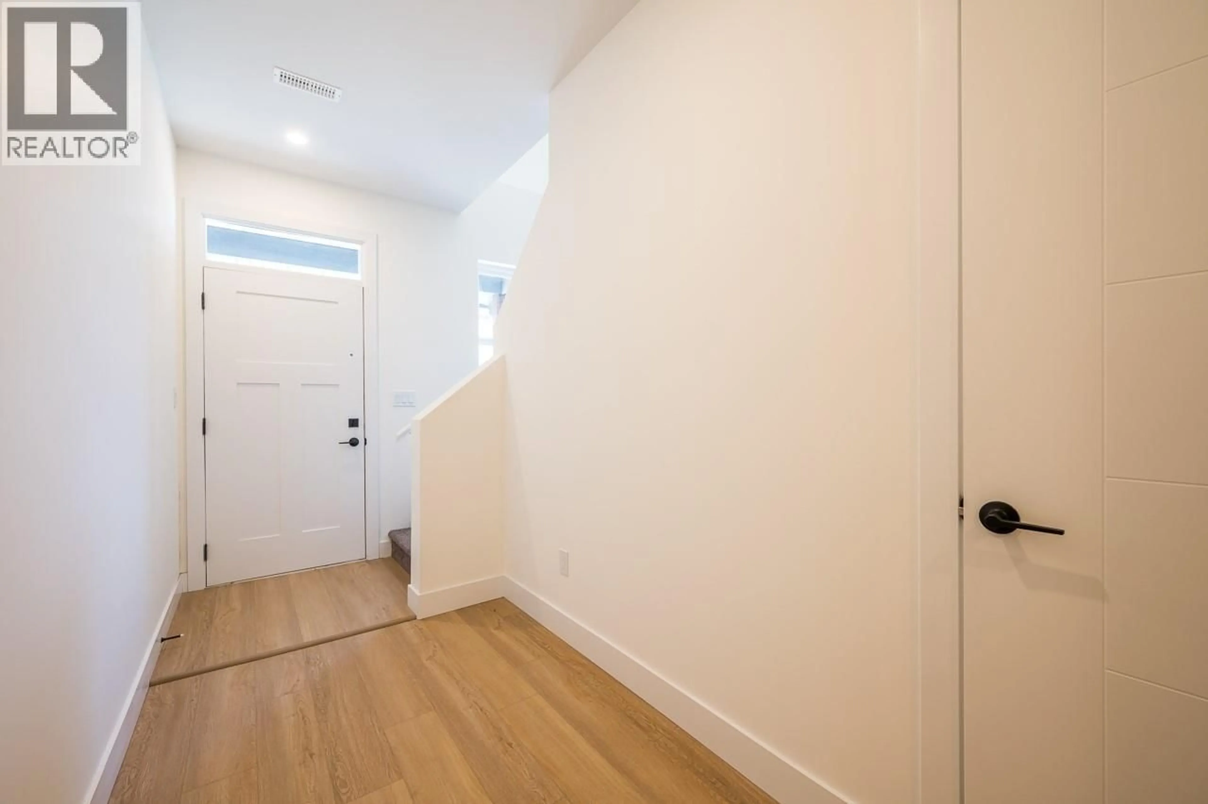 Unknown for 116 - 2648 TRANQUILLE ROAD, Kamloops British Columbia V2B3P1