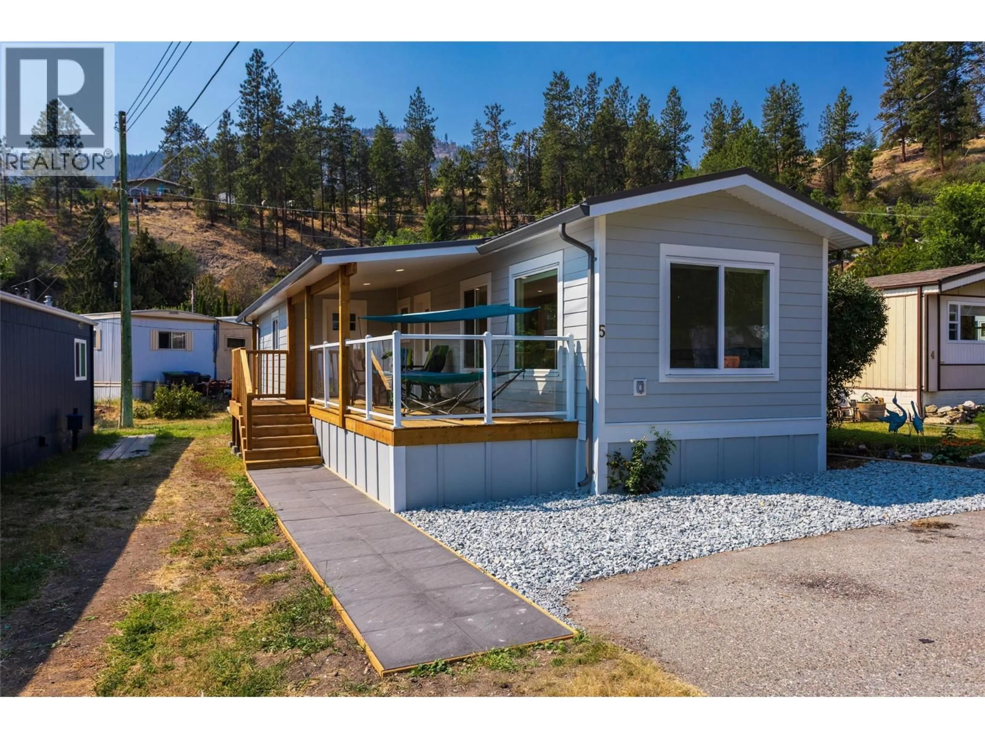 Home with vinyl exterior material, unknown for 5 - 6711 HWY 97 SOUTH HIGHWAY, Peachland British Columbia V0H1X9