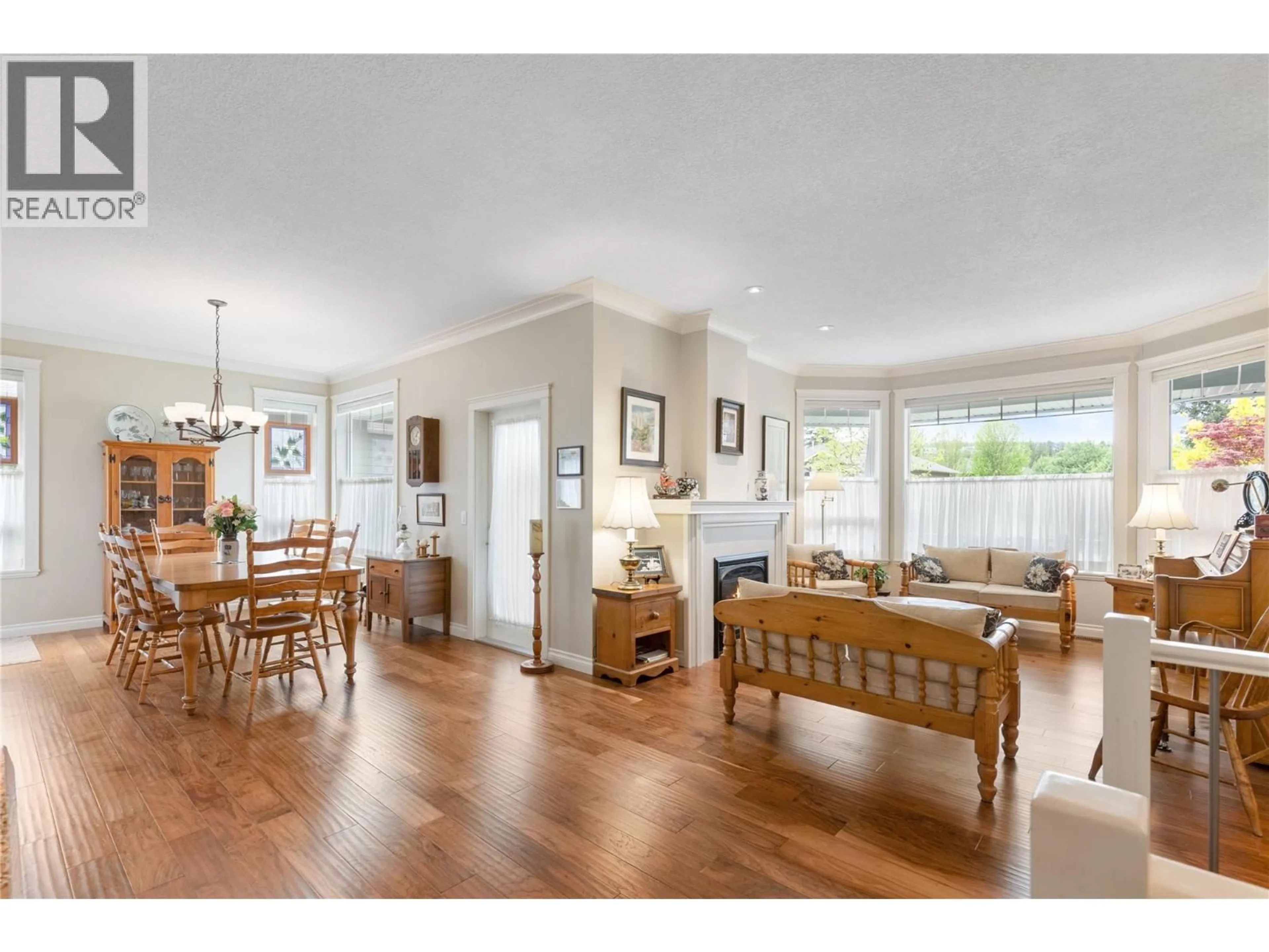 Unknown for 2750 SUNNYDALE DRIVE, Blind Bay British Columbia V0E1H2