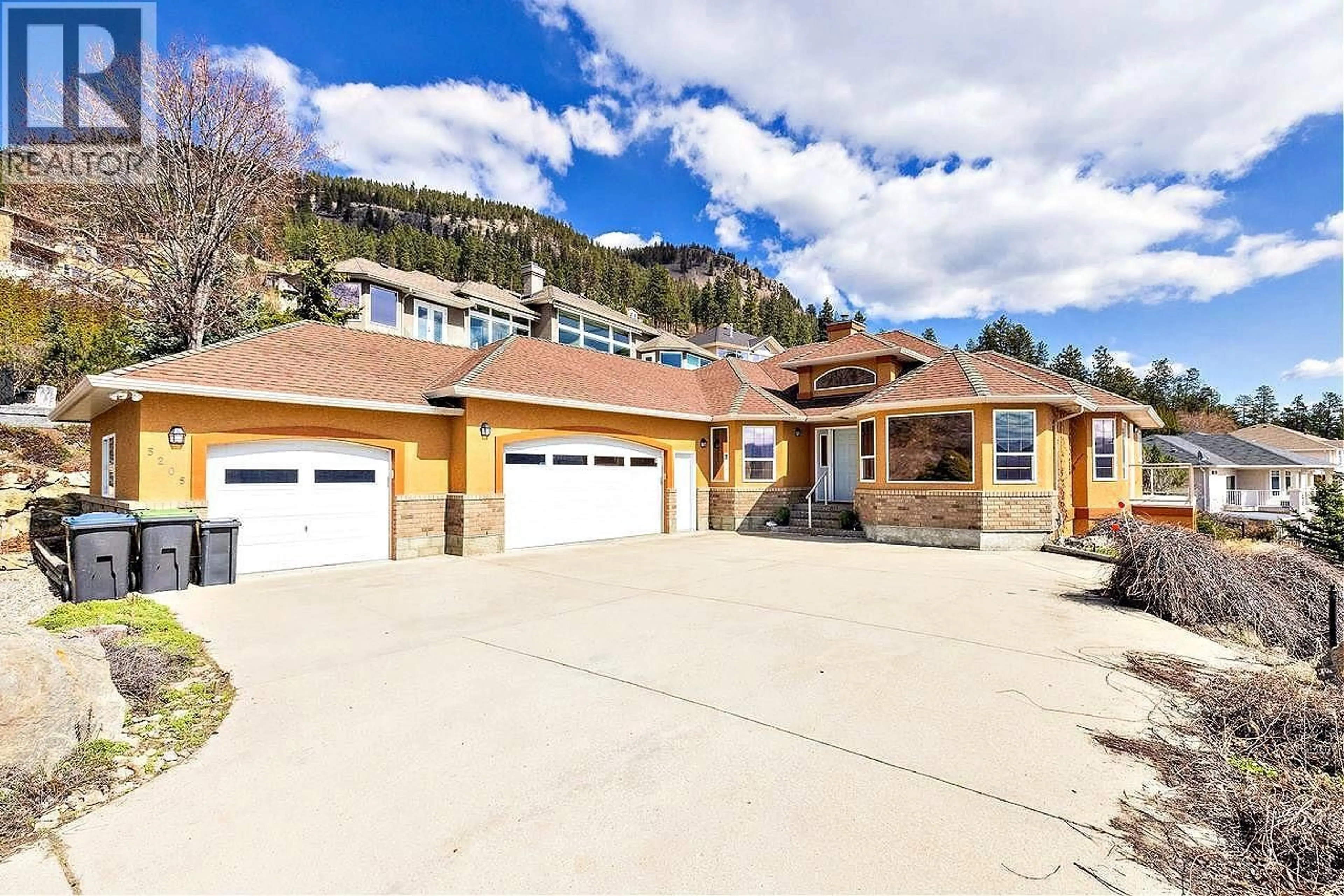 Unknown for 5205 MACNEILL COURT, Peachland British Columbia V0H1X2