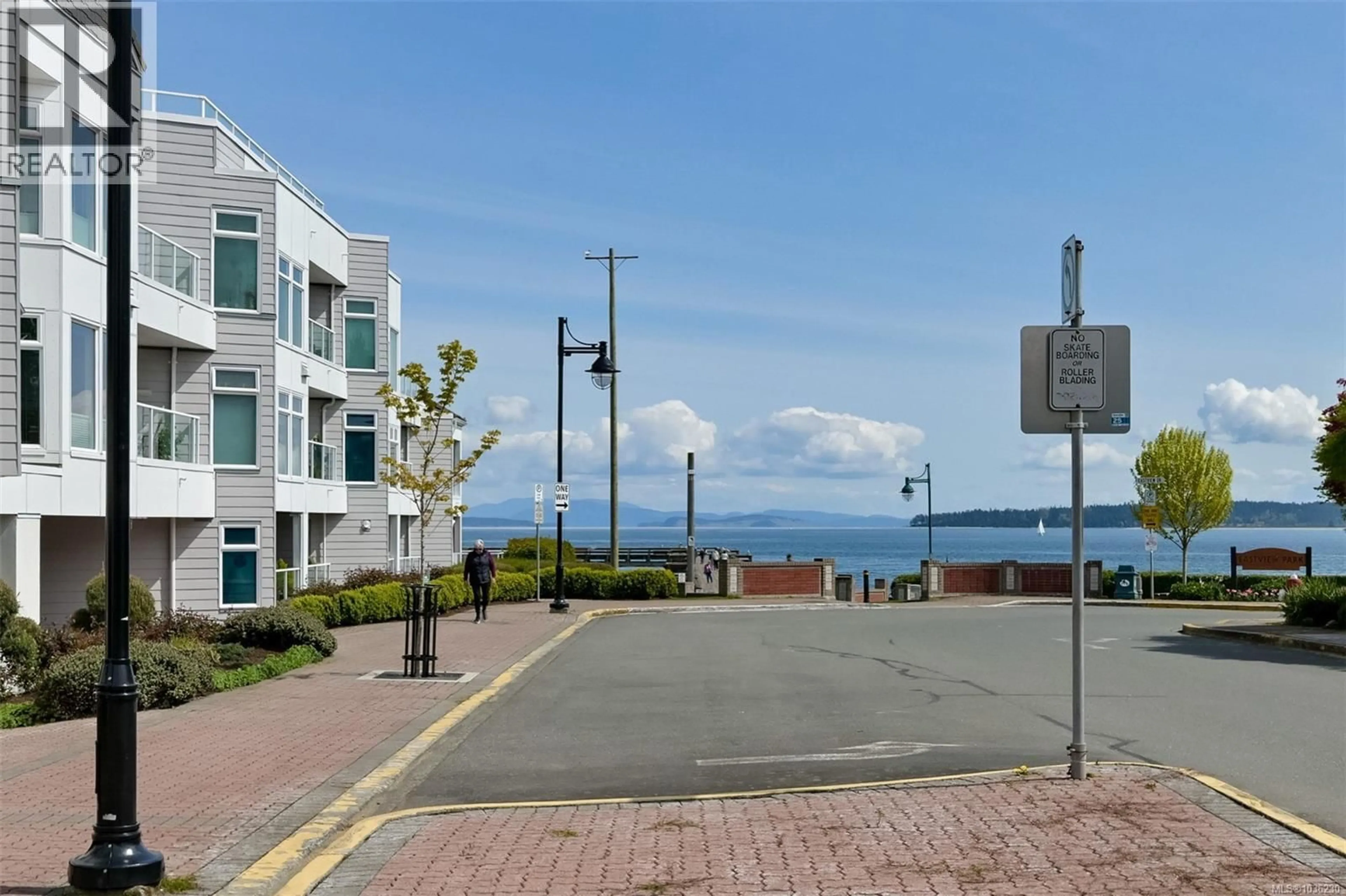Unknown for 2535 BEVAN AVENUE, Sidney British Columbia V8L1W5