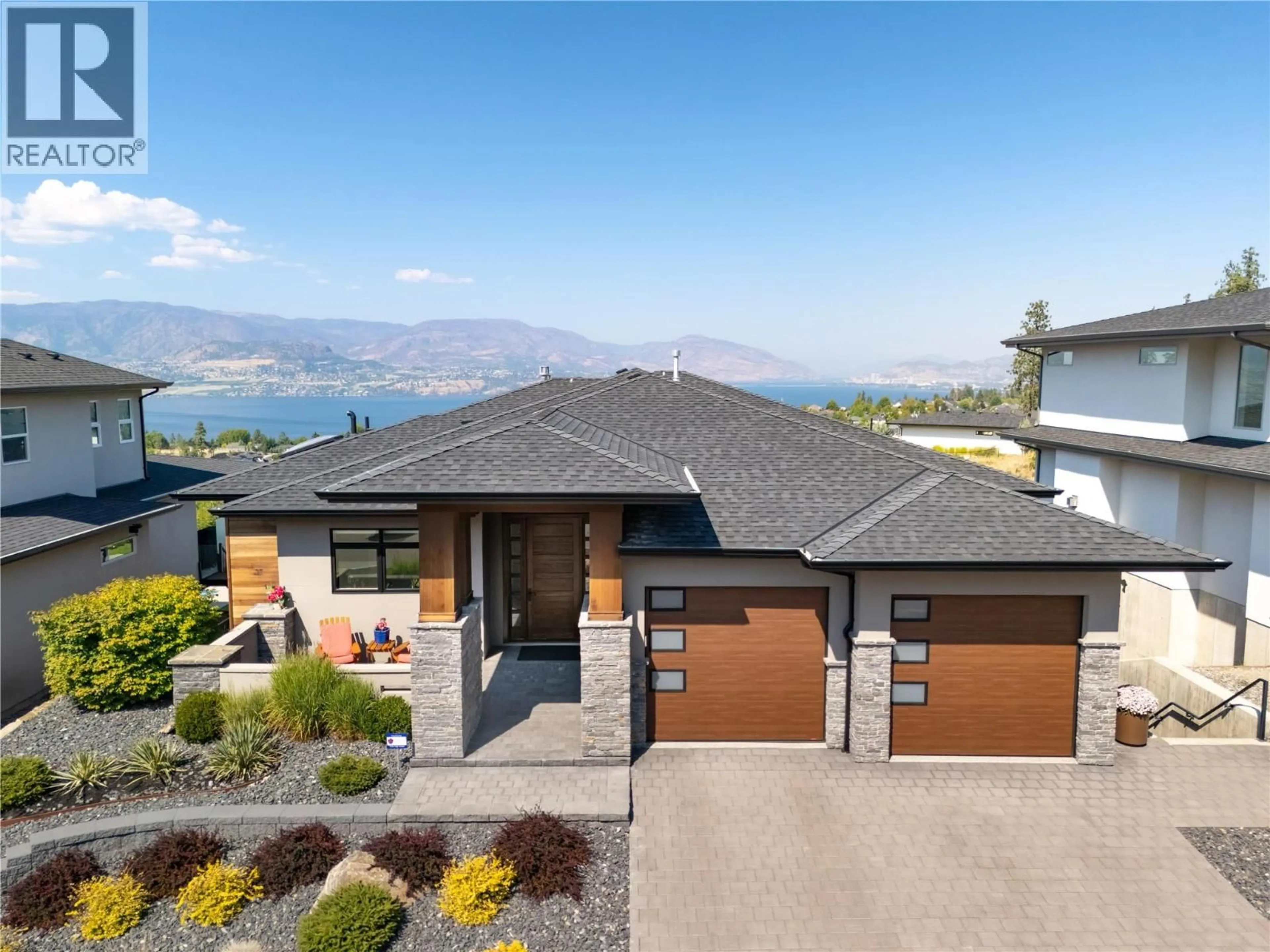 Home with vinyl exterior material, mountain view for 5640 MOUNTAINSIDE DRIVE, Kelowna British Columbia V1W4L6