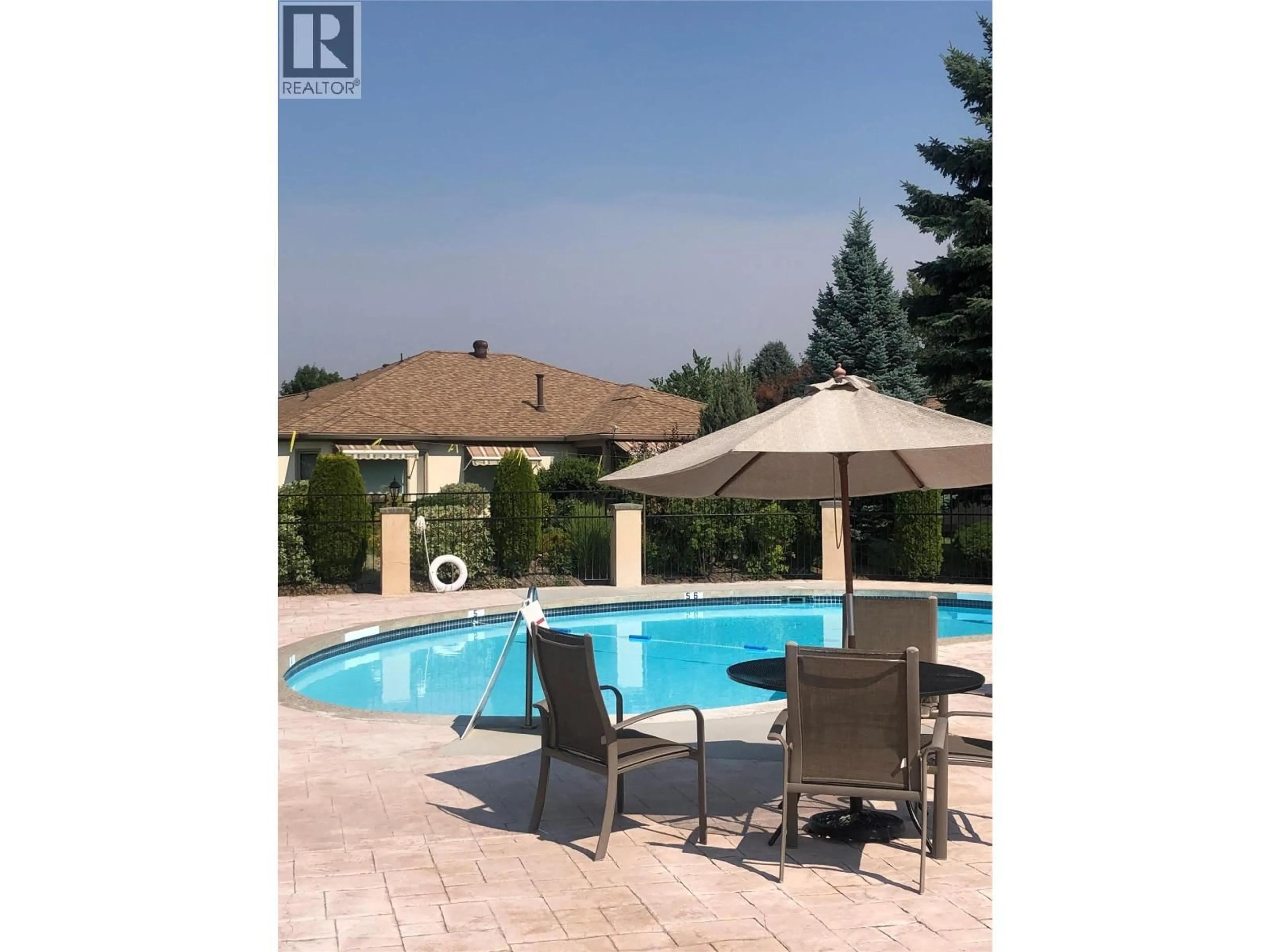 Pool for 68 - 1201 CAMERON AVENUE, Kelowna British Columbia V1W3R8