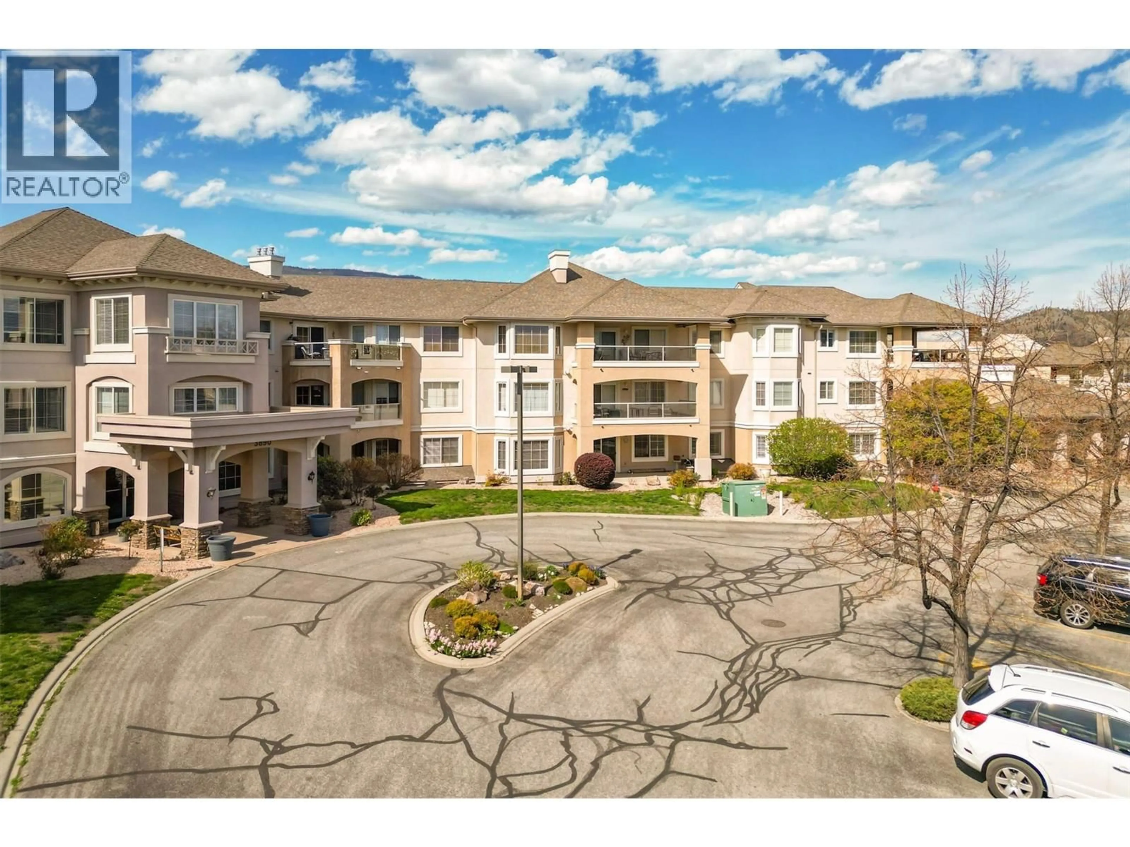 A pic from outside/outdoor area/front of a property/back of a property/a pic from drone, unknown for 204 - 3890 BROWN ROAD, West Kelowna British Columbia V4T2J5