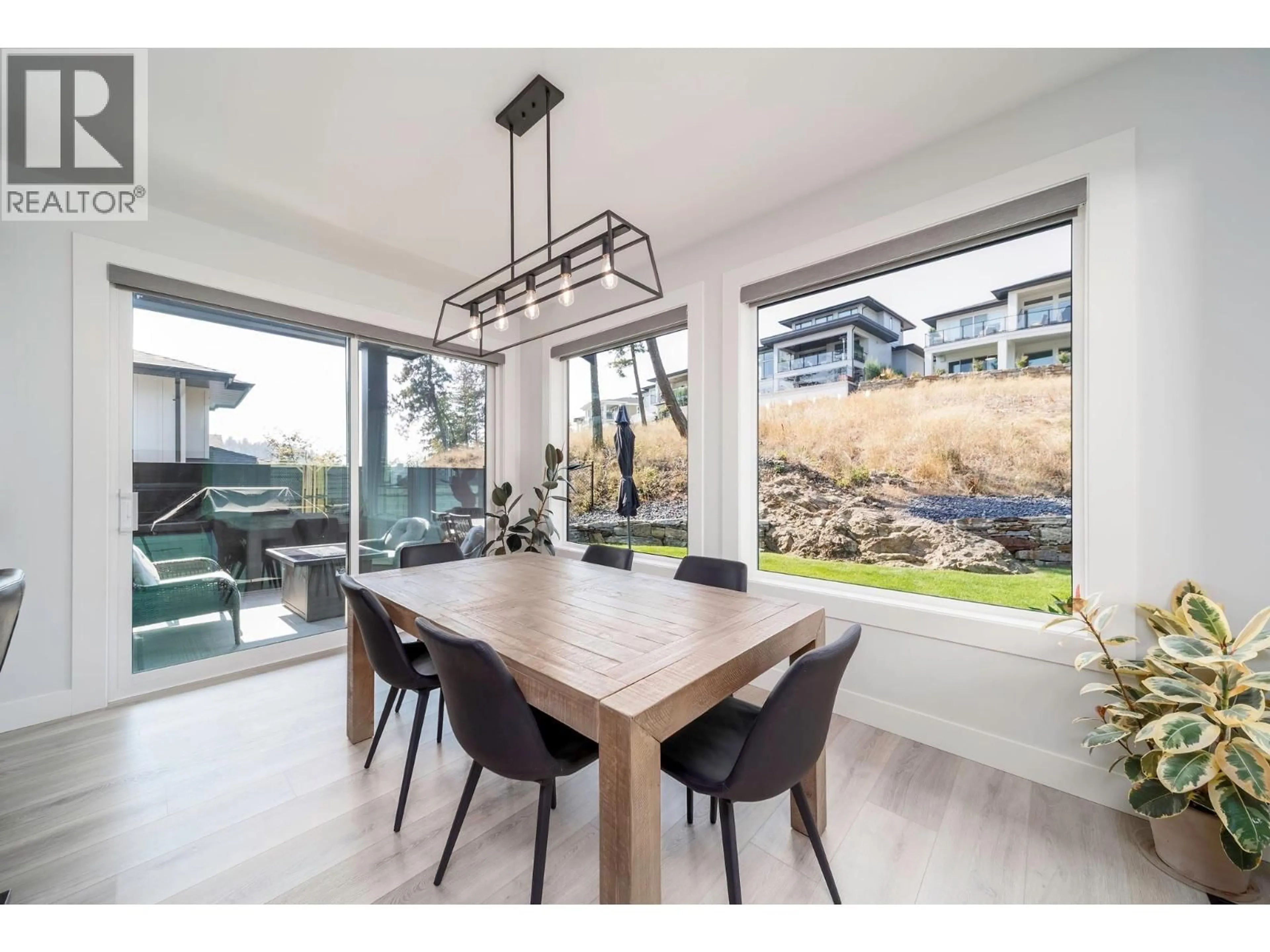 Dining room, unknown for 154 ECHO RIDGE DRIVE, Kelowna British Columbia V1V0C9