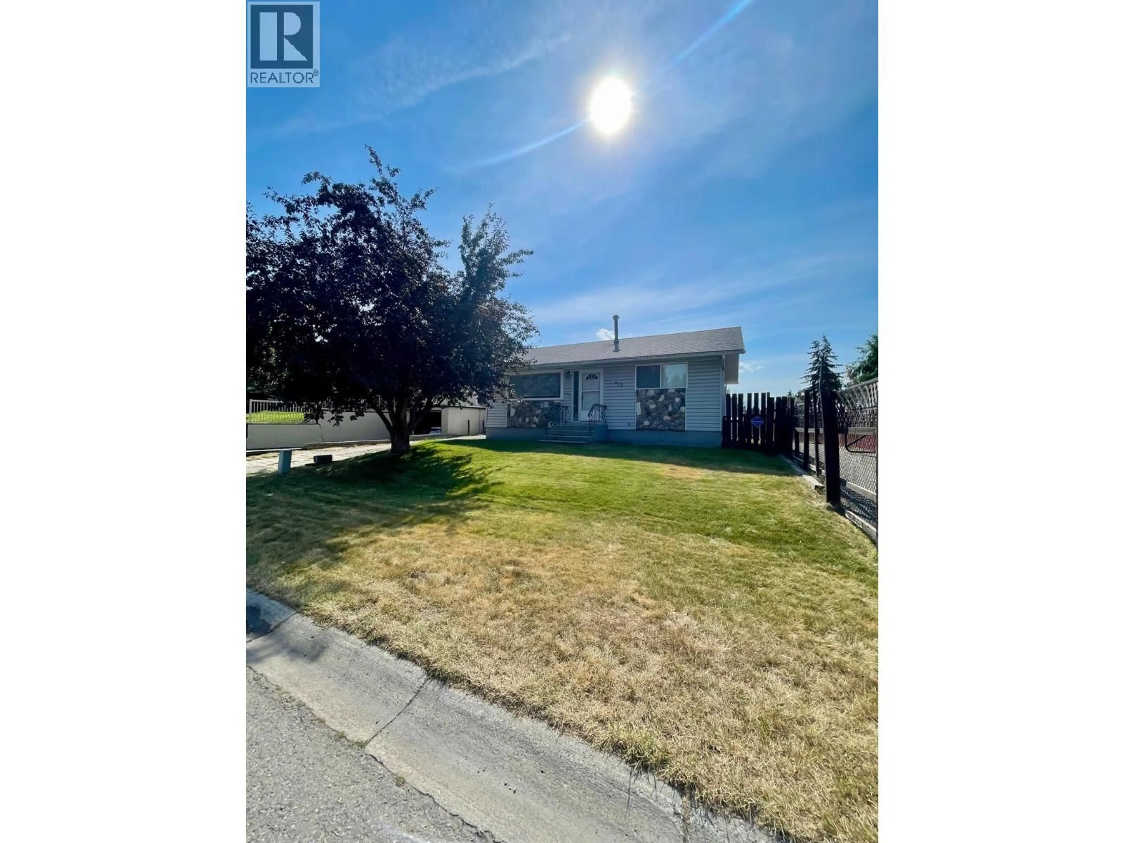 A pic from outside/outdoor area/front of a property/back of a property/a pic from drone, street for 415 WHITE BIRCH CRESCENT, Sparwood British Columbia V0B2G0