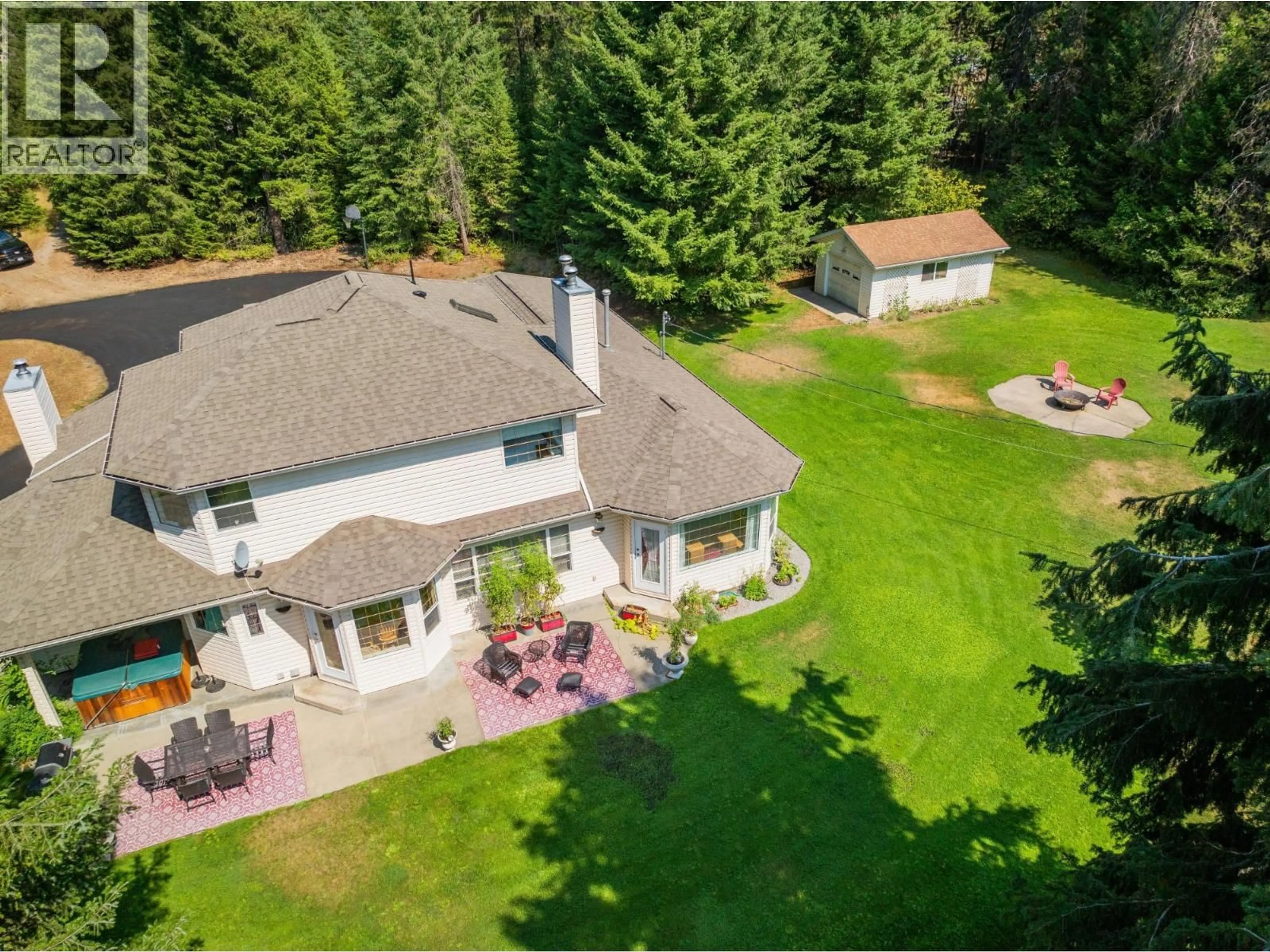 A pic from outside/outdoor area/front of a property/back of a property/a pic from drone, unknown for 2718 OSACHOFF ROAD, South Slocan British Columbia V1N2C0