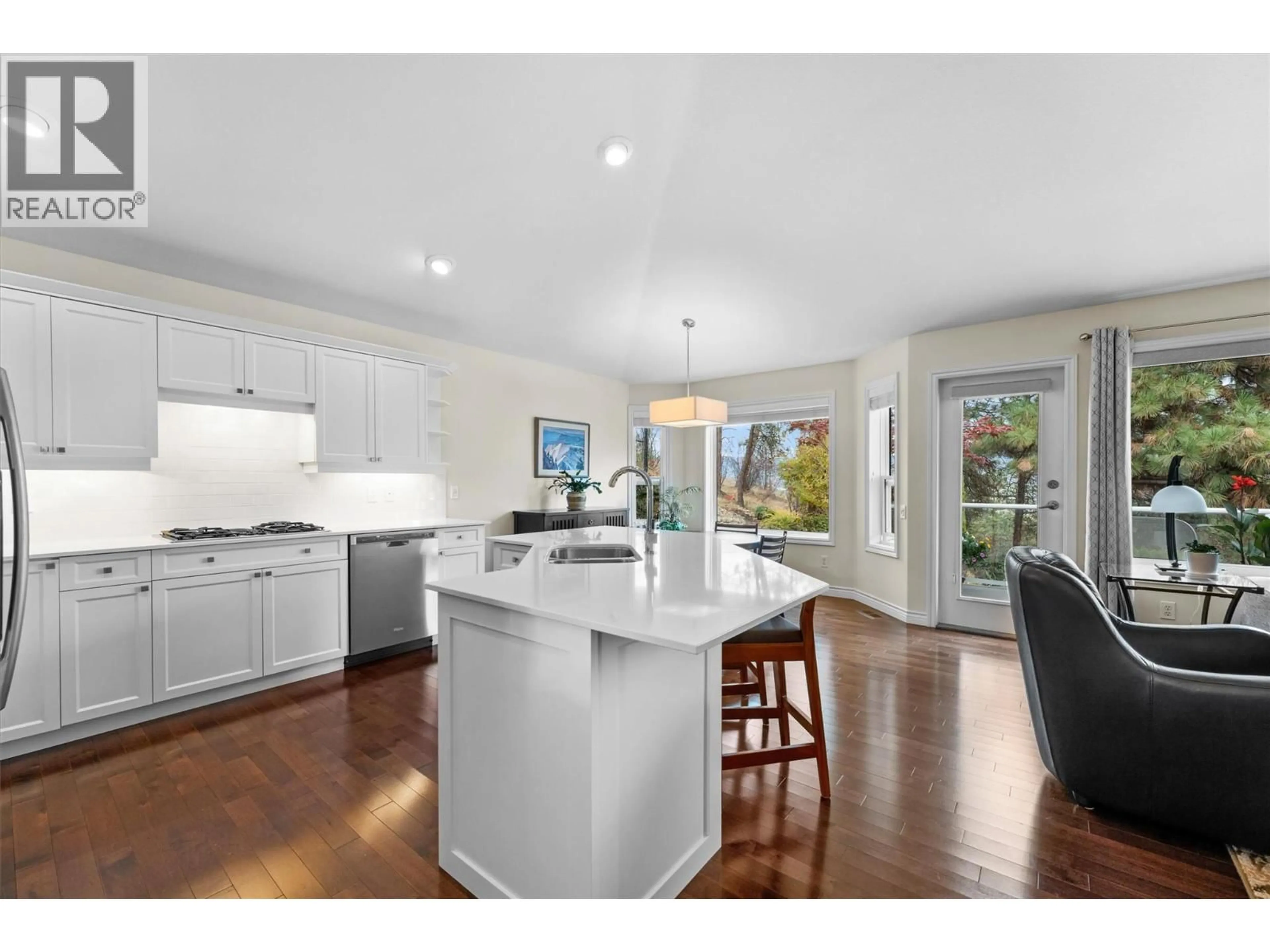 Open concept kitchen, unknown for 937 SKEENA COURT, Kelowna British Columbia V1V2B3