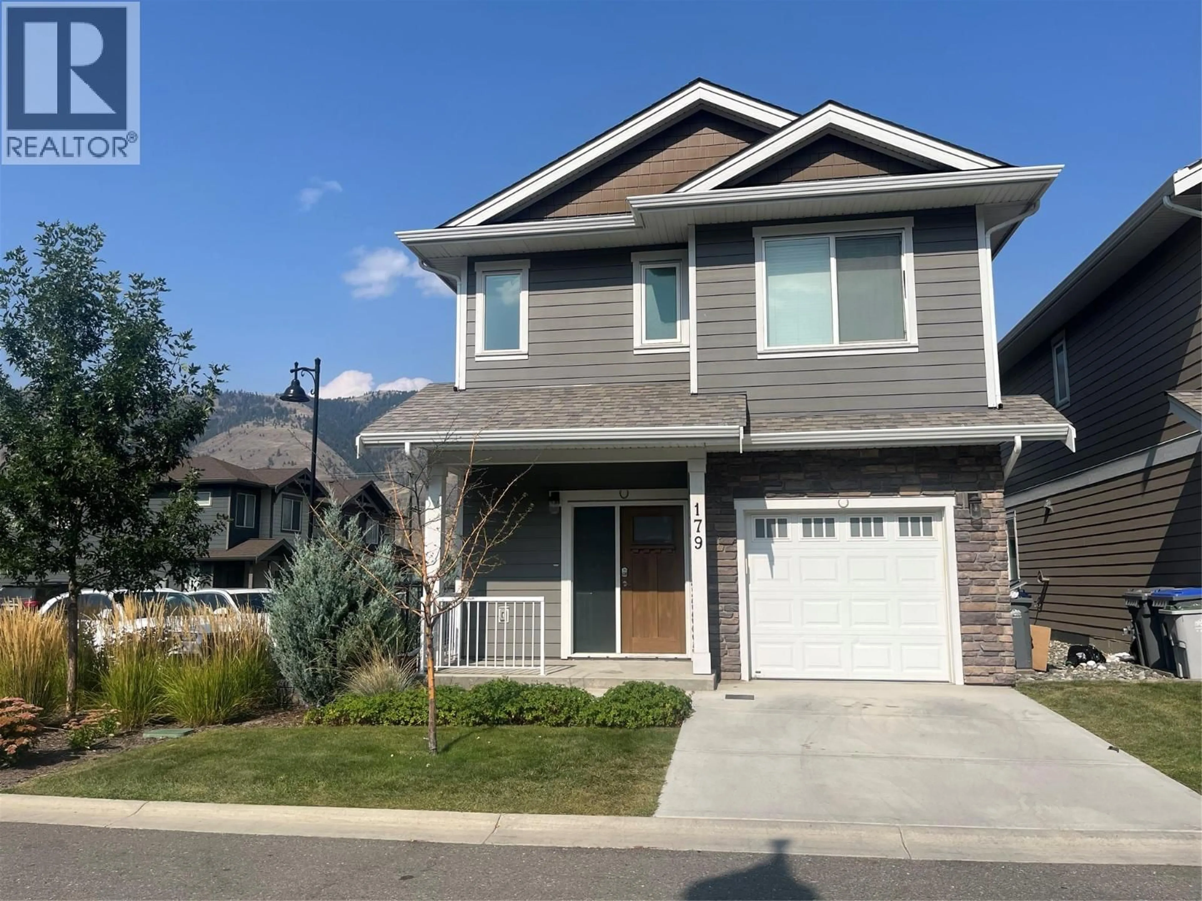 Home with vinyl exterior material, street for 179 - 200 GRAND BOULEVARD, Kamloops British Columbia V2C0H3