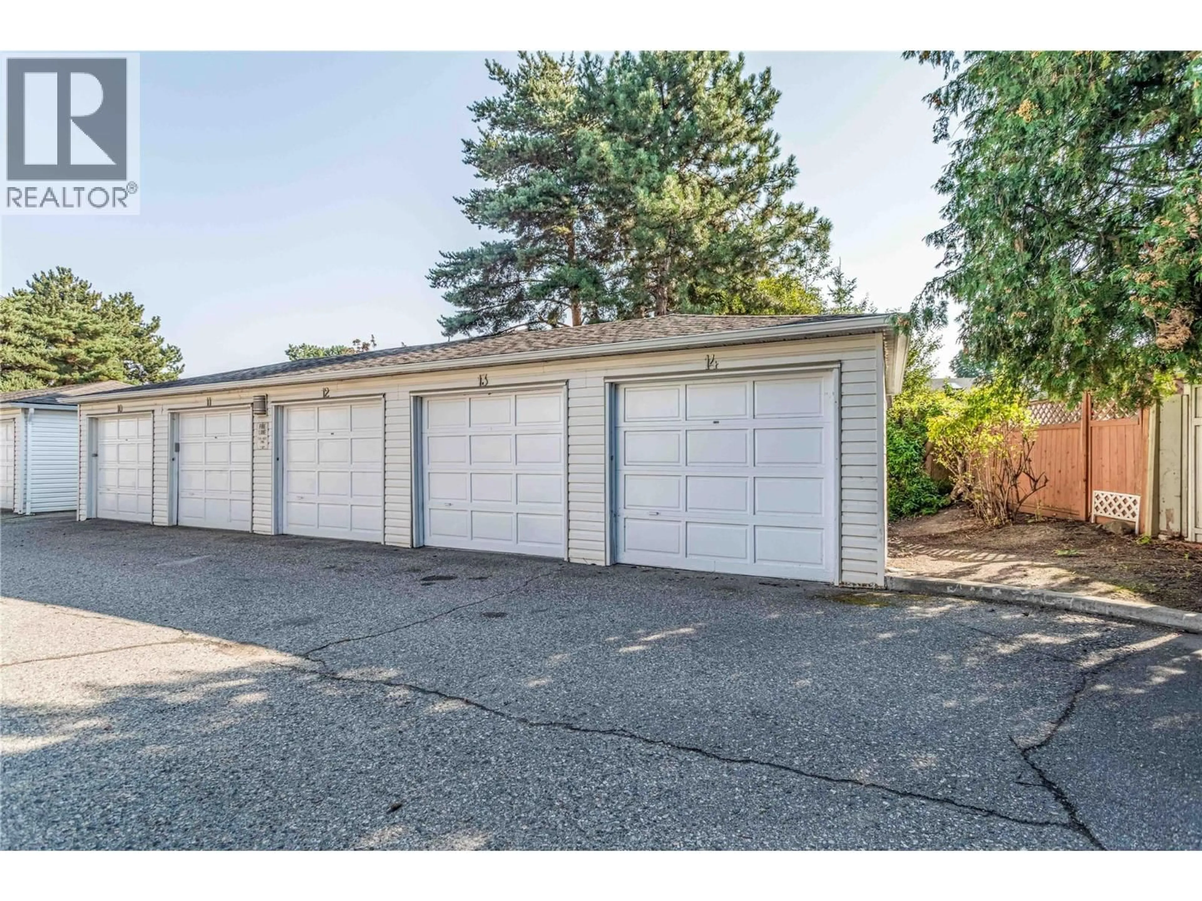 Indoor garage for 14 - 751 LANFRANCO ROAD, Kelowna British Columbia V1W3B9