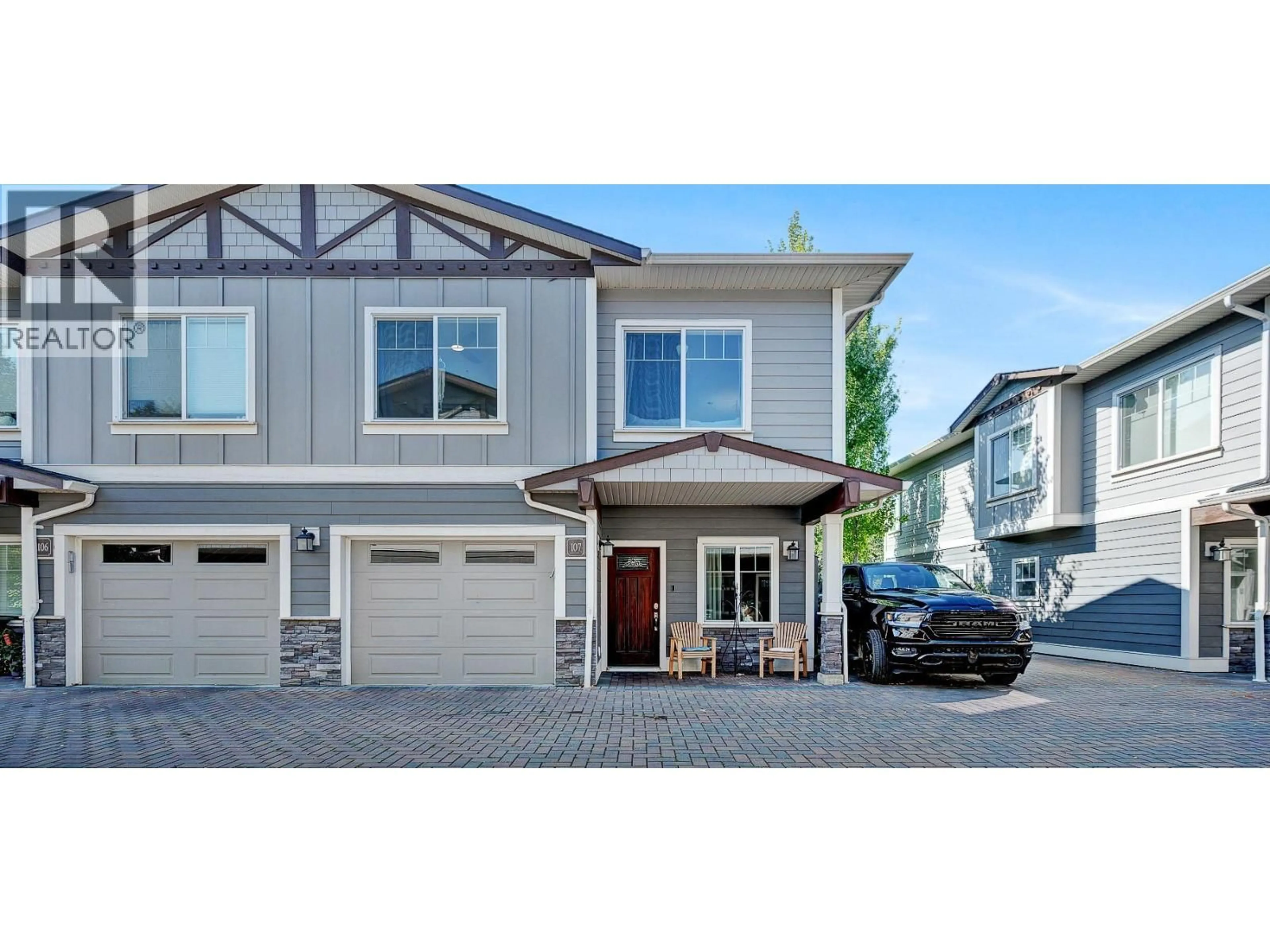 Home with vinyl exterior material, street for 107 - 3606 25 AVENUE, Vernon British Columbia V1T1P3