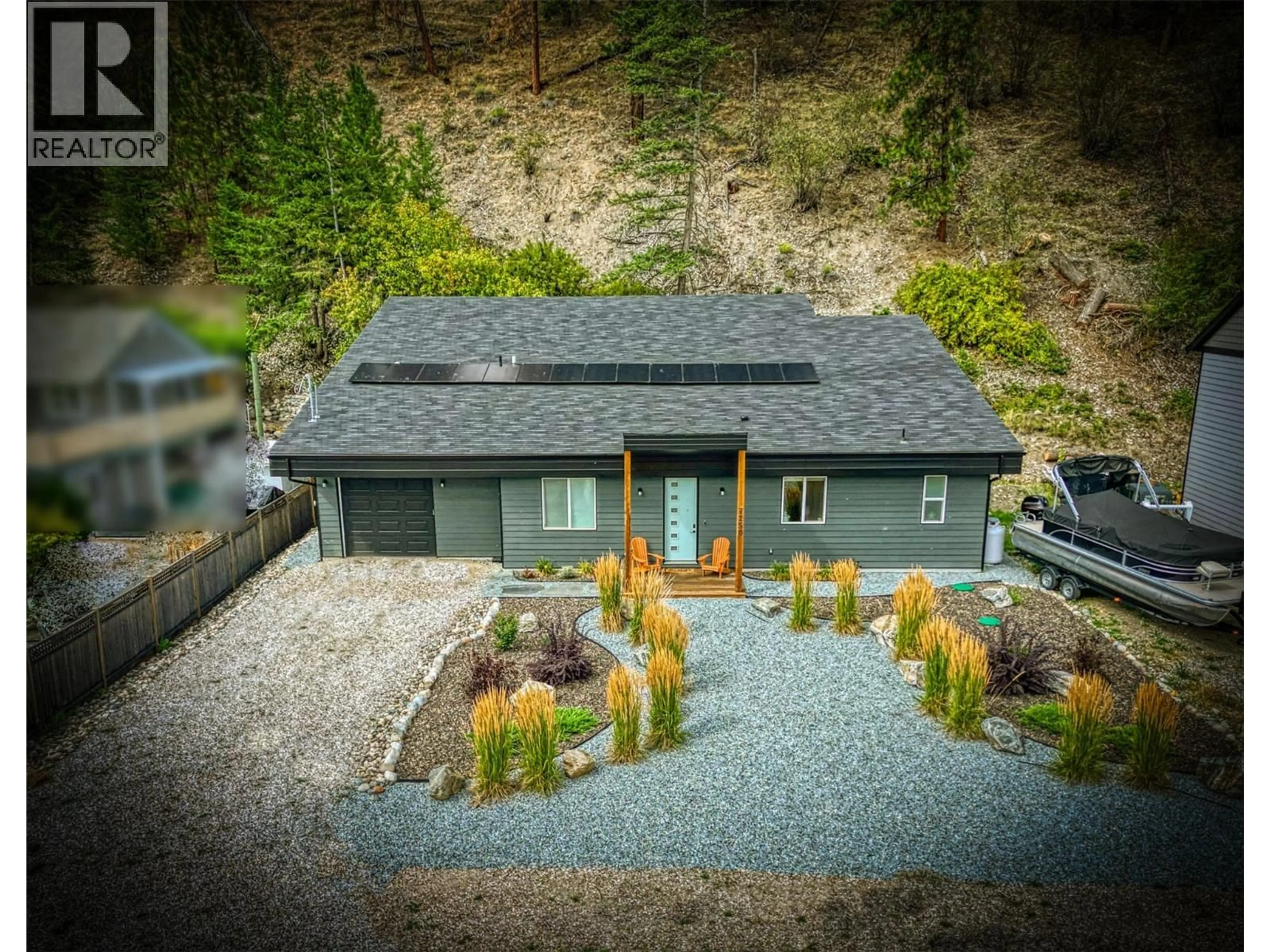 A pic from outside/outdoor area/front of a property/back of a property/a pic from drone, unknown for 7250 FINTRY DELTA ROAD, Fintry British Columbia V1Z3V1