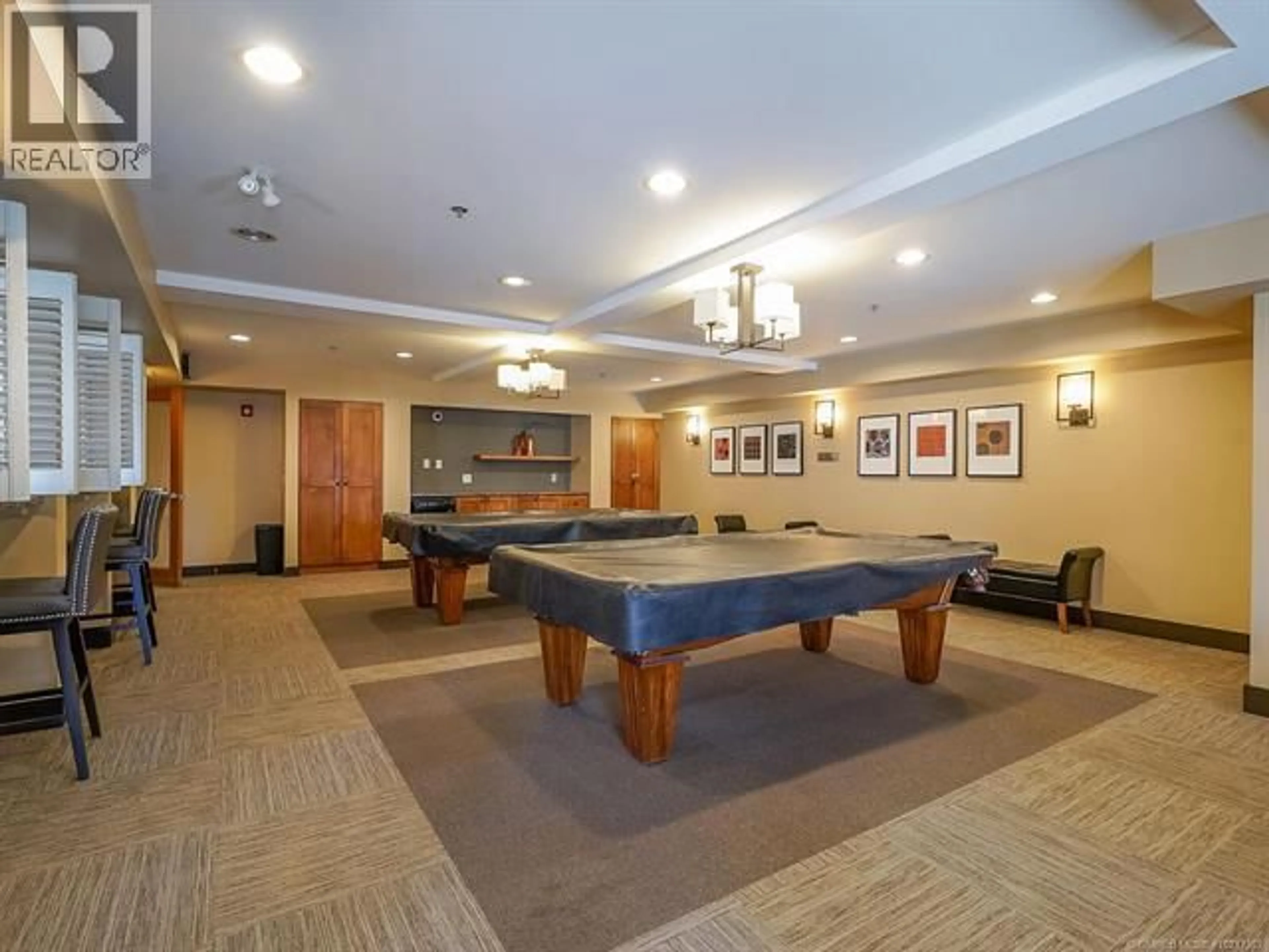 Lobby for 314 - 1083 SUNSET DRIVE, Kelowna British Columbia V1Y9Z1