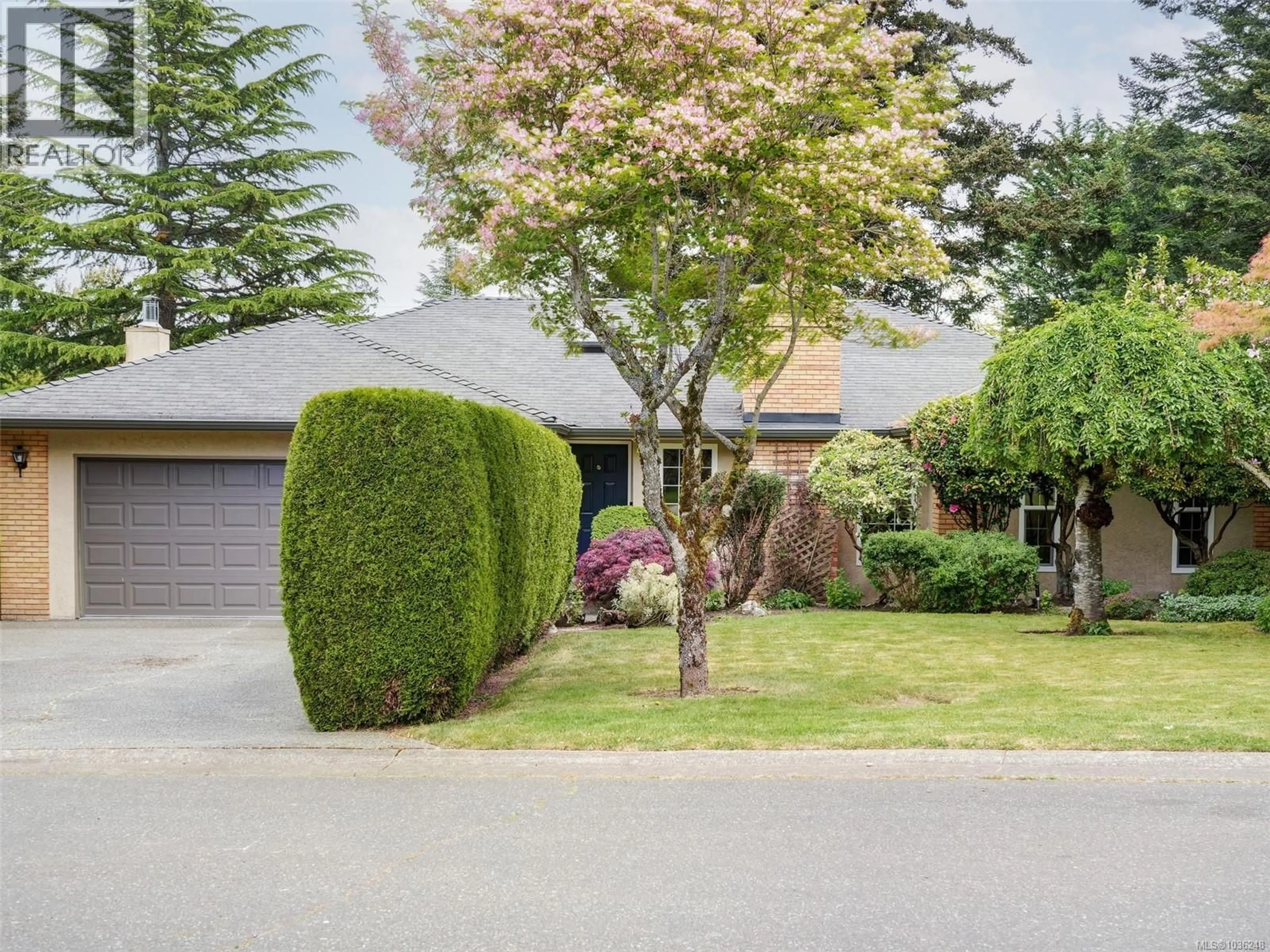 Unknown for 4905 ALAMIDA CRESCENT, Saanich British Columbia V8Y2T3
