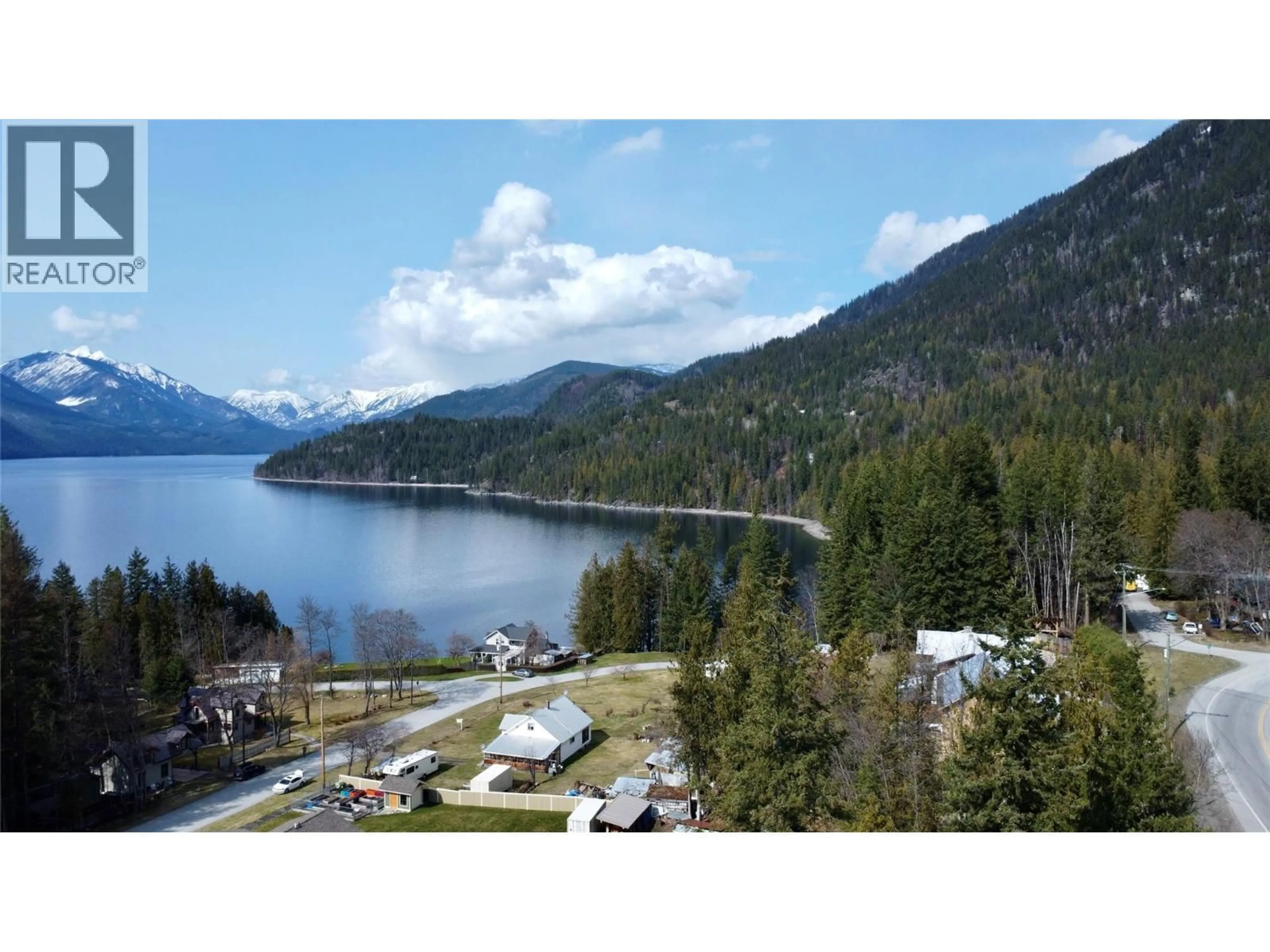 A pic from outside/outdoor area/front of a property/back of a property/a pic from drone, water/lake/river/ocean view for 1118 KILDARE STREET, New Denver British Columbia V0G1S0