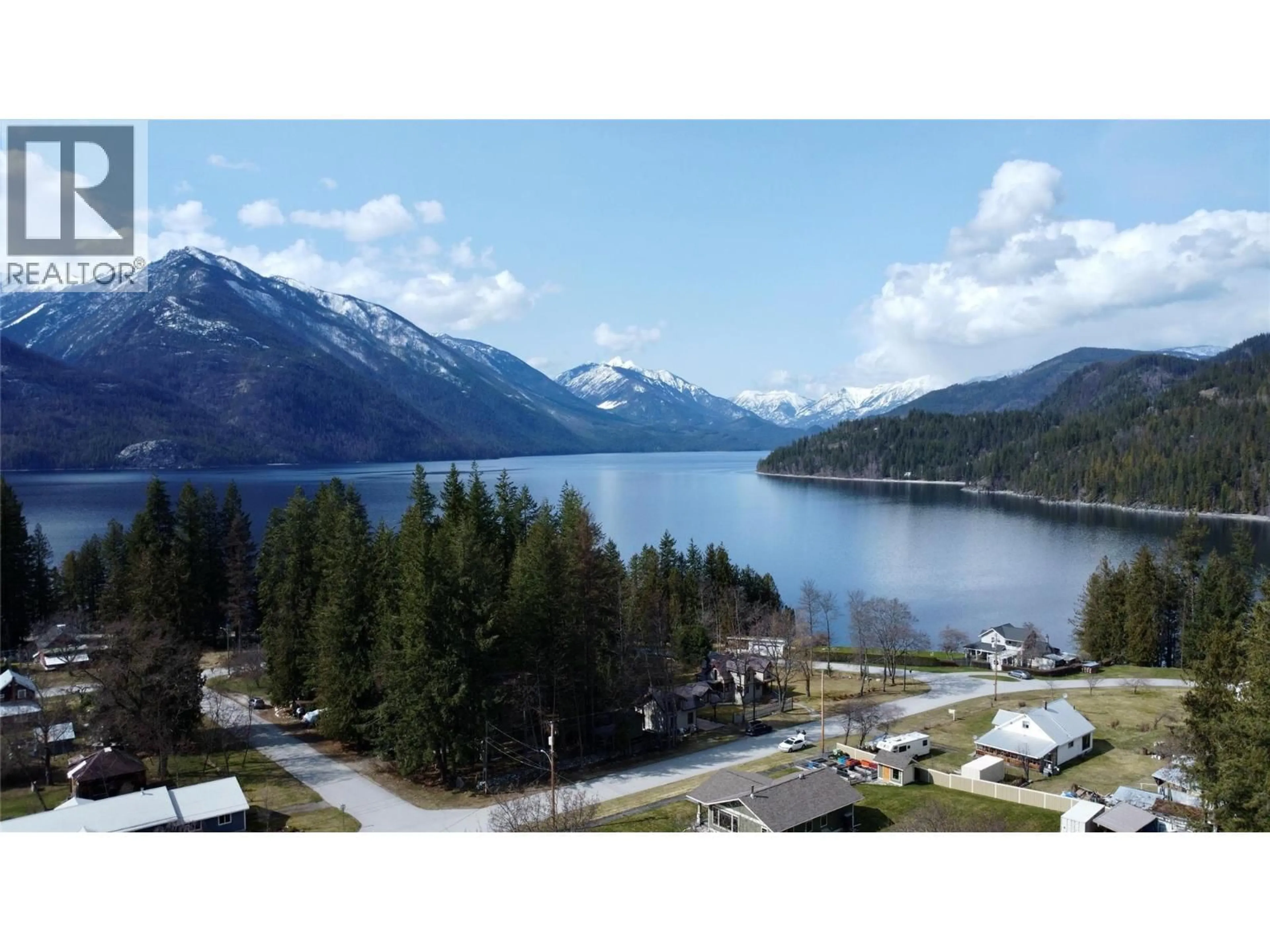 A pic from outside/outdoor area/front of a property/back of a property/a pic from drone, water/lake/river/ocean view for 1118 KILDARE STREET, New Denver British Columbia V0G1S0