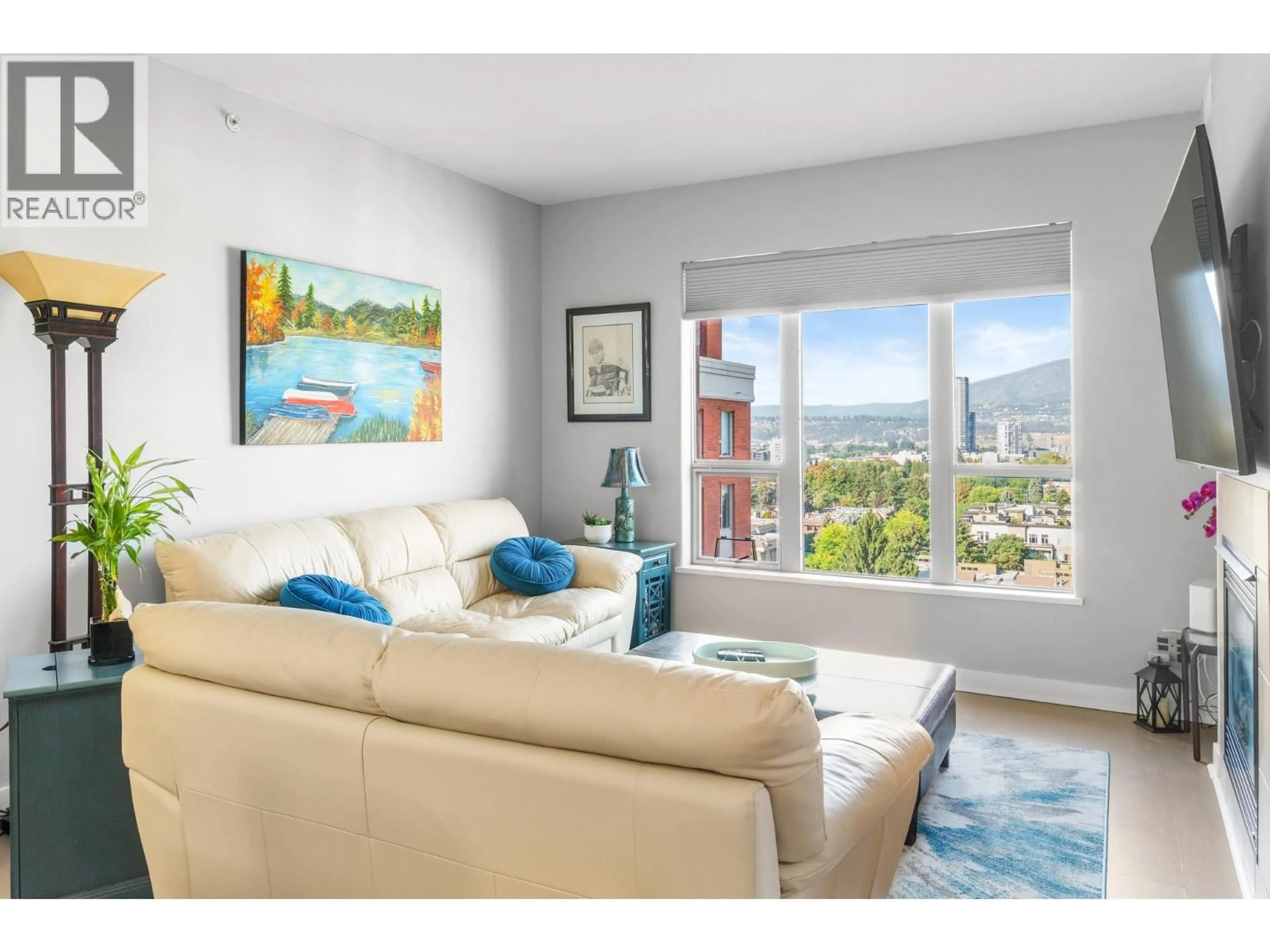 Living room with furniture, unknown for 1203 - 1160 BERNARD AVENUE, Kelowna British Columbia V1Y6R2