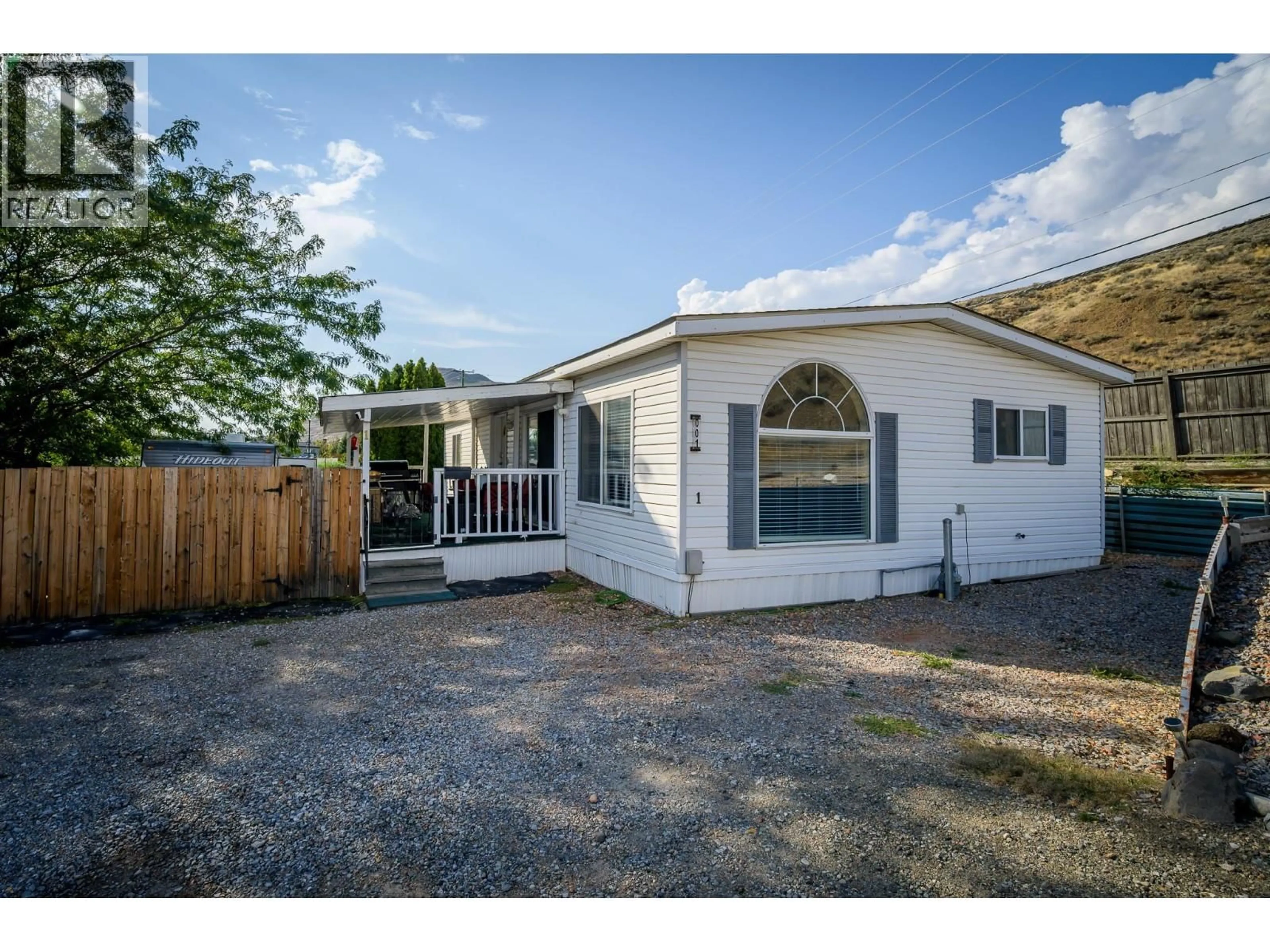 Home with vinyl exterior material, unknown for 1 - 1755 ORD ROAD, Kamloops British Columbia V2B7V5