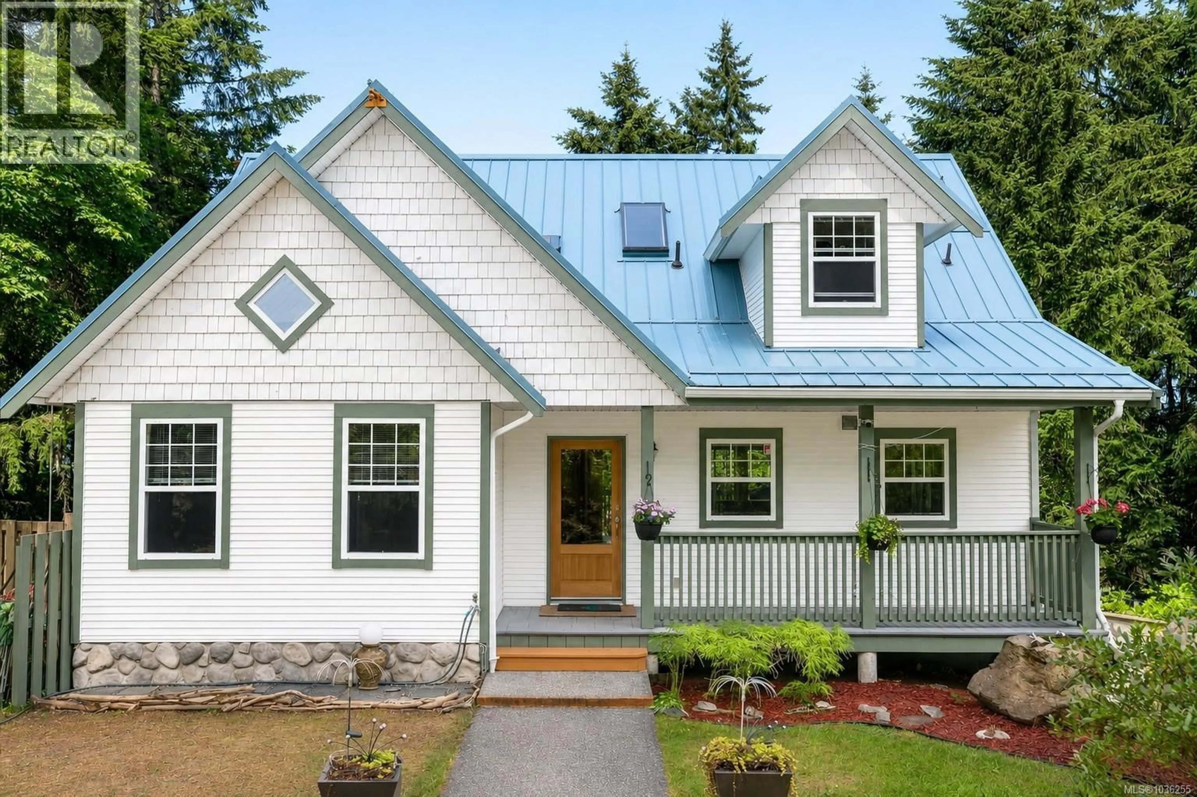 Home with vinyl exterior material, unknown for 6560 NEVILANE DRIVE, Duncan British Columbia V9L5S4