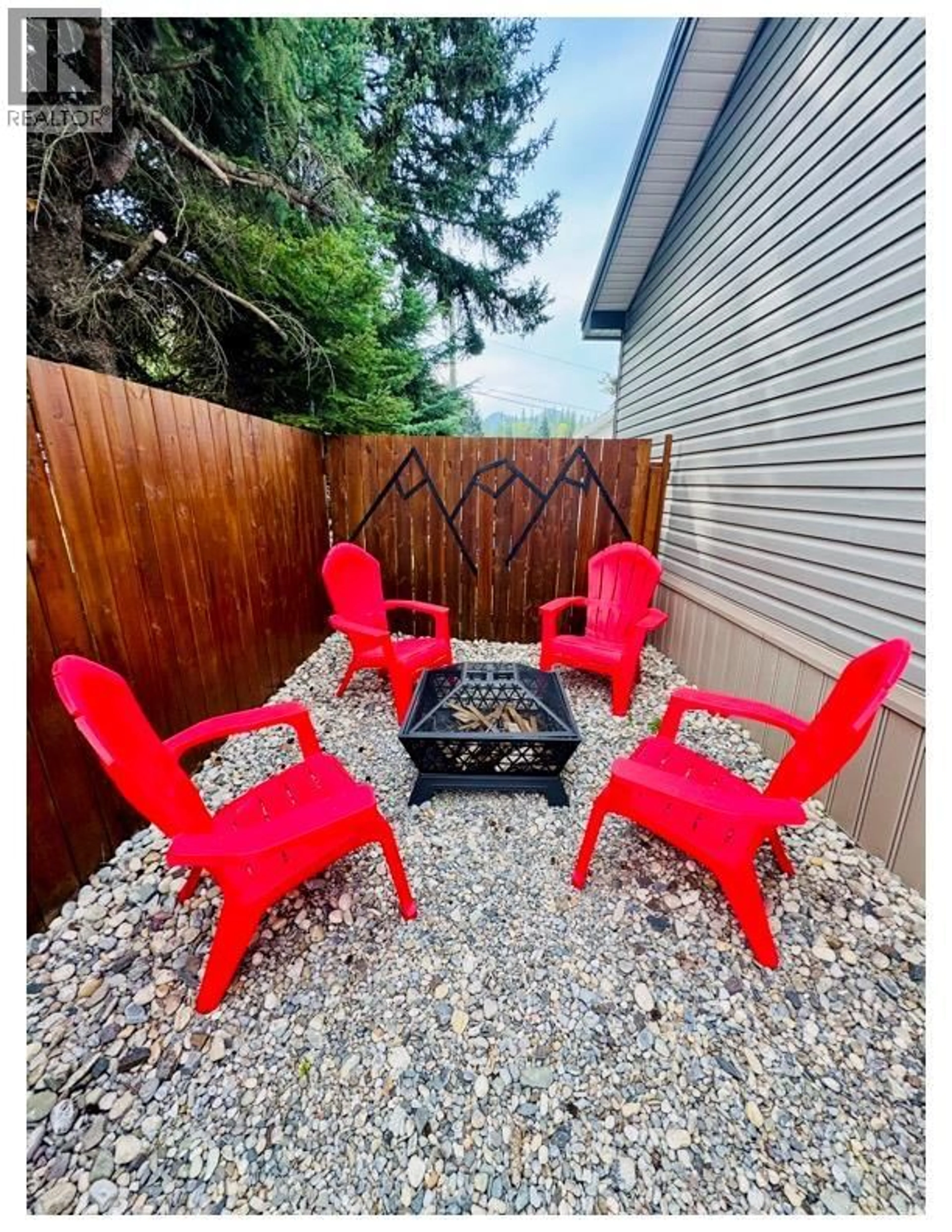 Patio, street for E3 - 60 COKATO ROAD, Fernie British Columbia V0B1M4