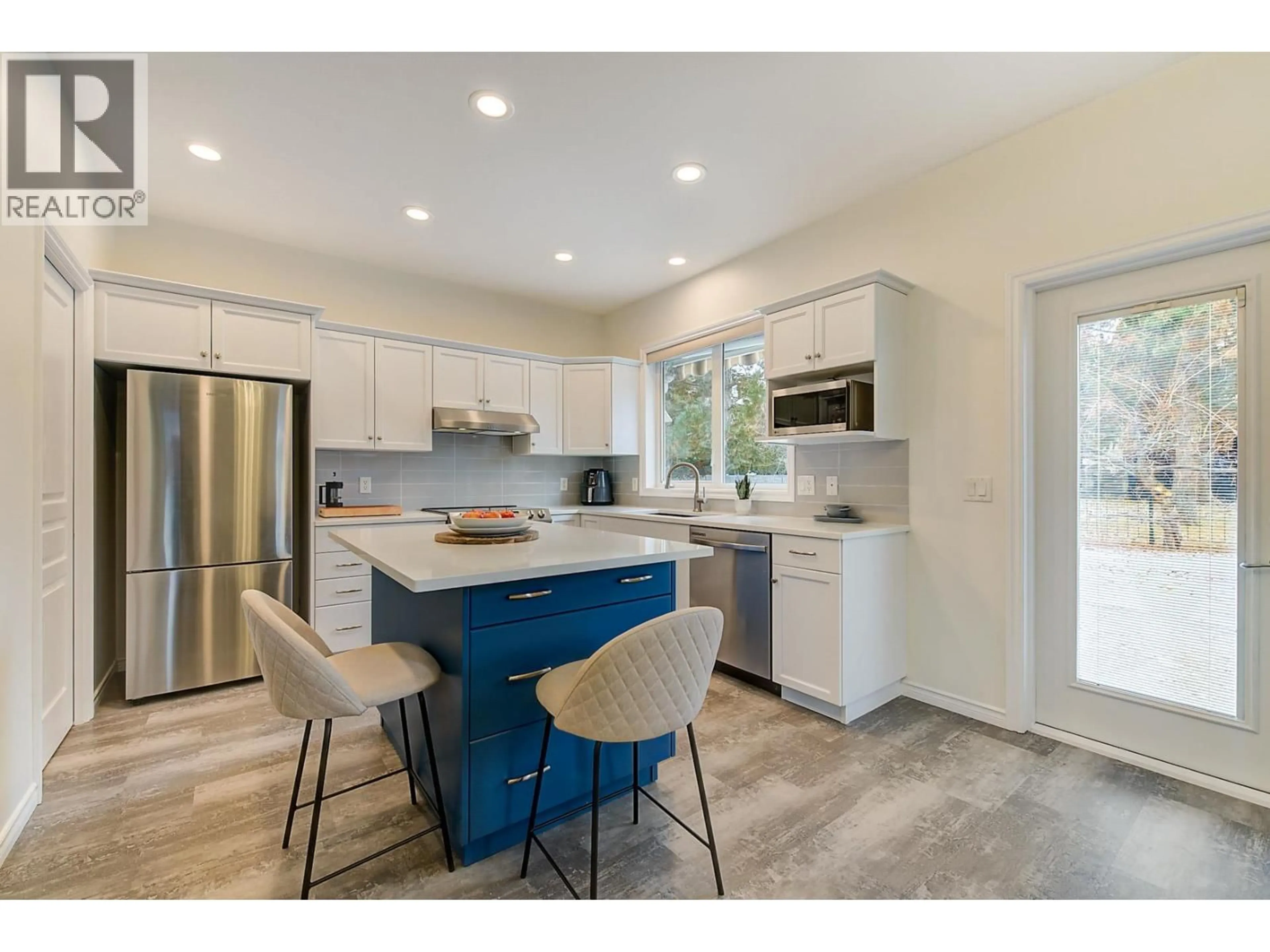 Open concept kitchen, unknown for 4141 GALLAGHERS FOREST ROAD SOUTH, Kelowna British Columbia V1W5E4