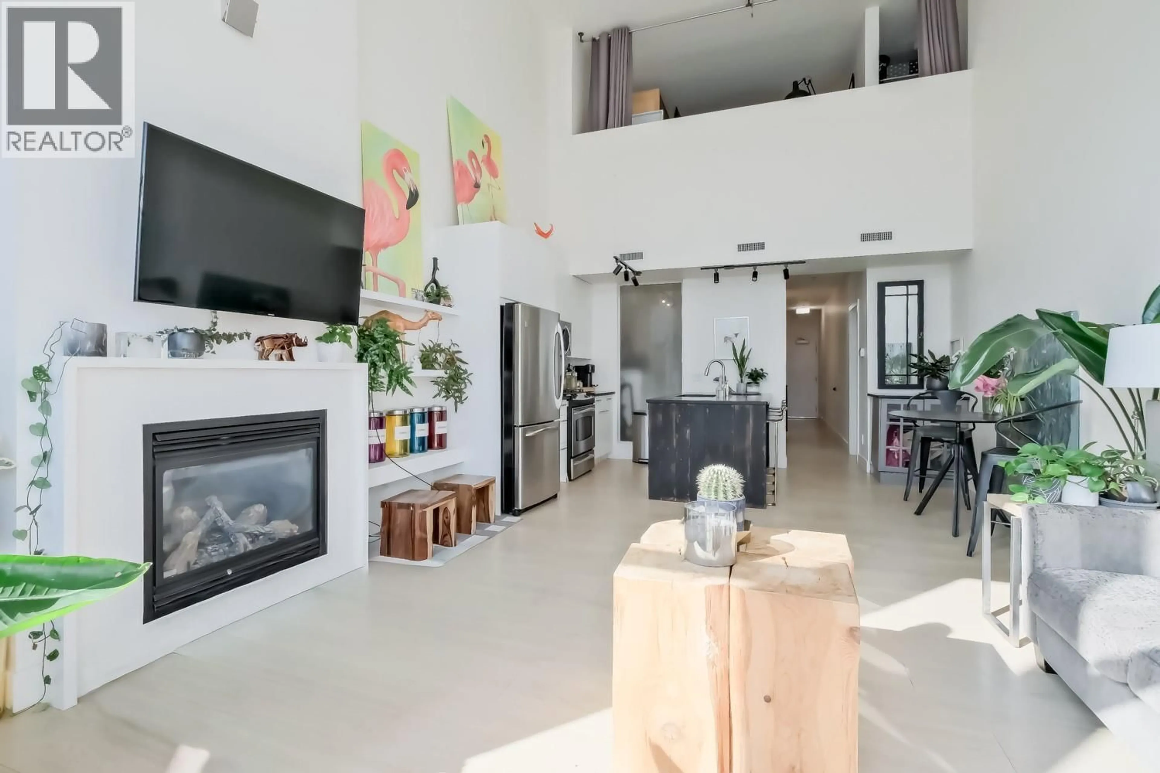 Unknown for 412 - 1289 ELLIS STREET, Kelowna British Columbia V1Y9X6