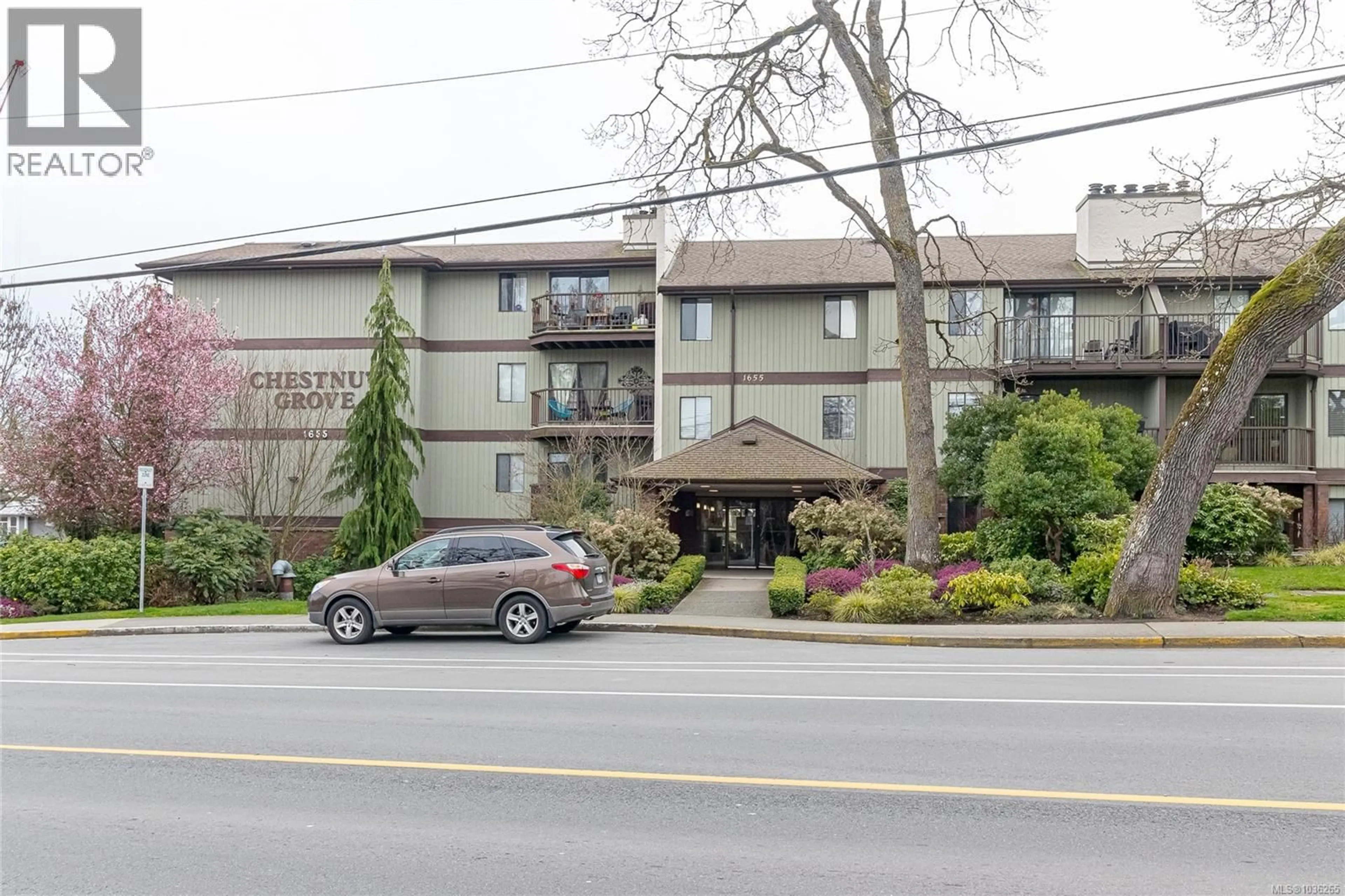 Patio, street for 314 - 1655 BEGBIE STREET, Victoria British Columbia V8R1L4