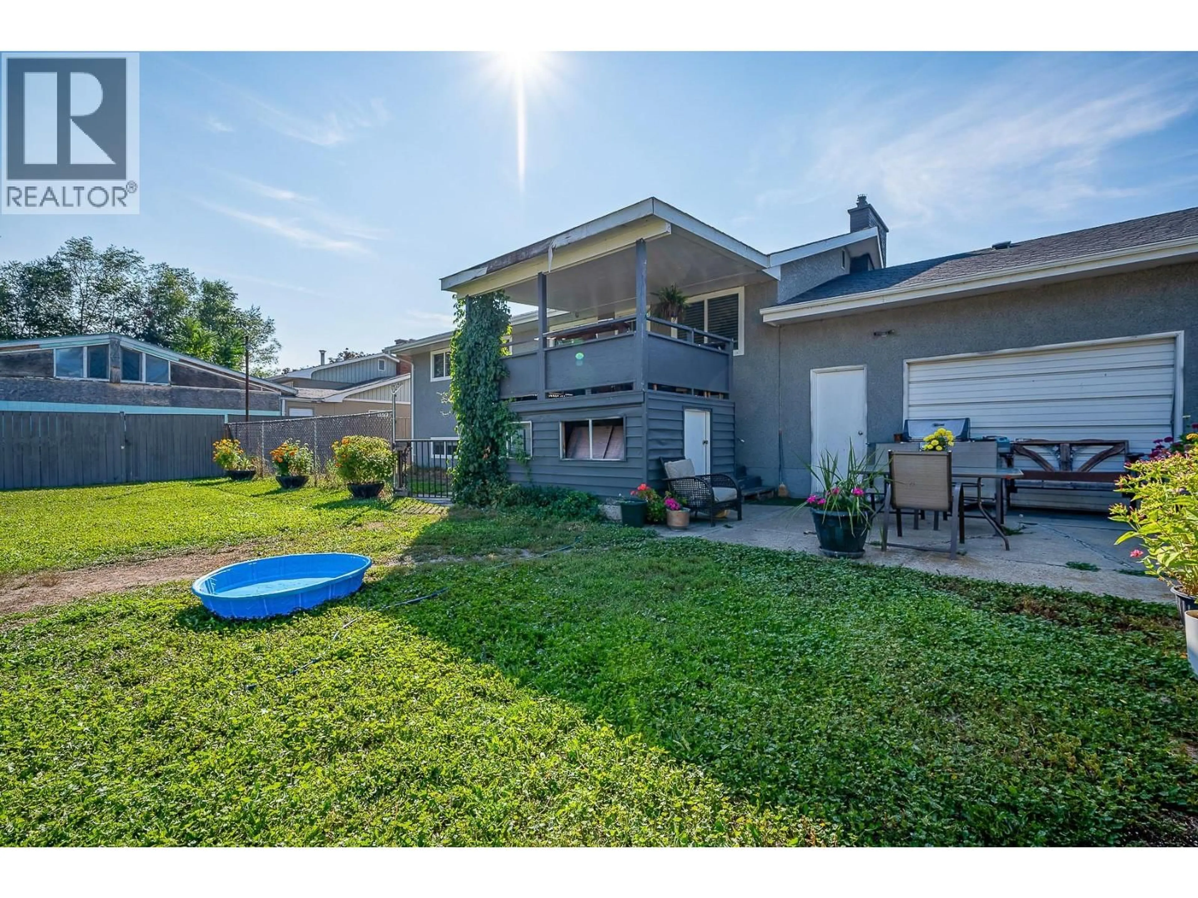 Patio, unknown for 315 PRIOR ROAD SOUTH, Kelowna British Columbia V1X2Y3