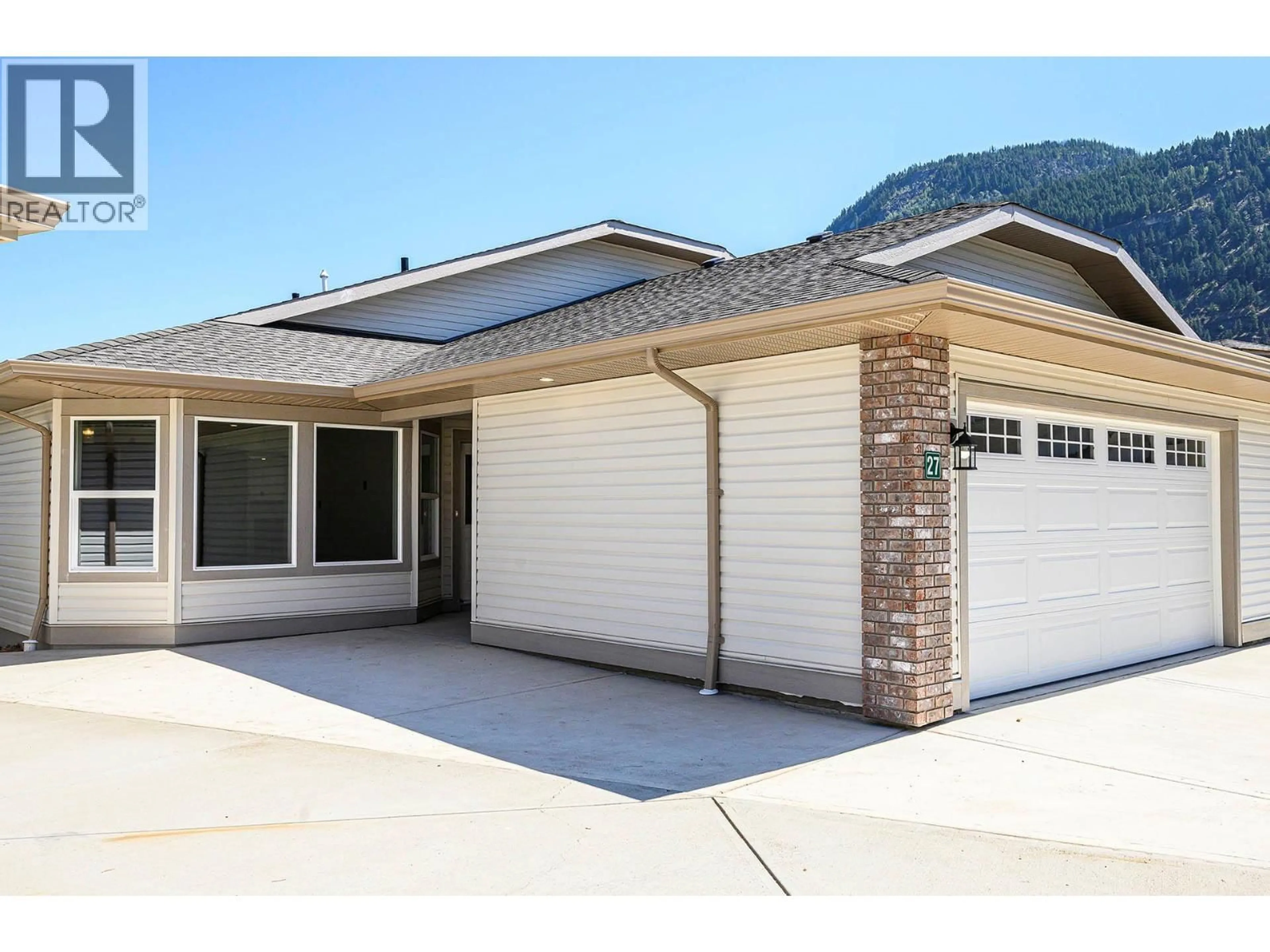 Home with vinyl exterior material, mountain view for 27 - 312 ARBUTUS STREET, Chase British Columbia V0E1M0