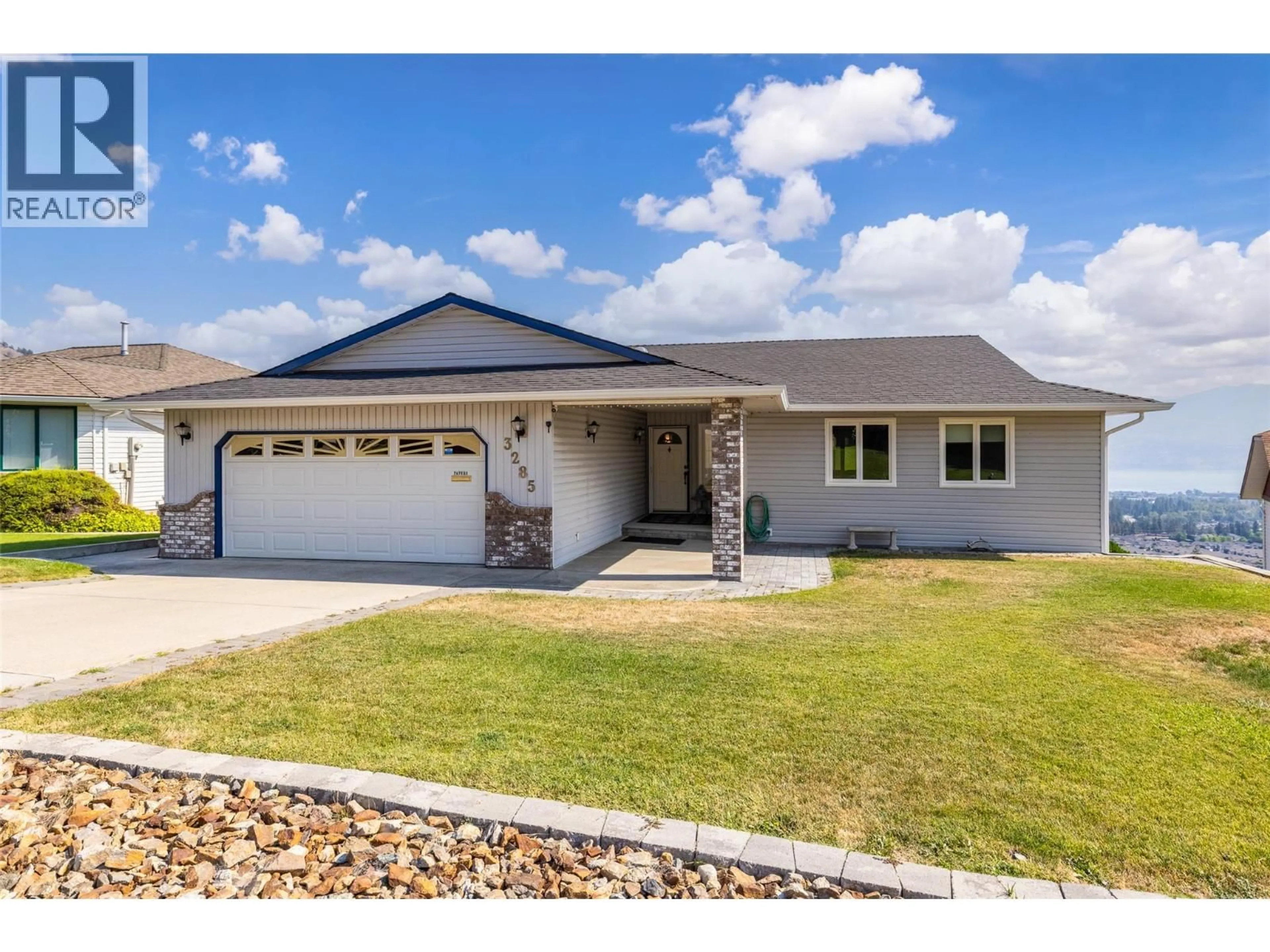 Home with vinyl exterior material, street for 3285 SUNDANCE DRIVE, West Kelowna British Columbia V4T1S4