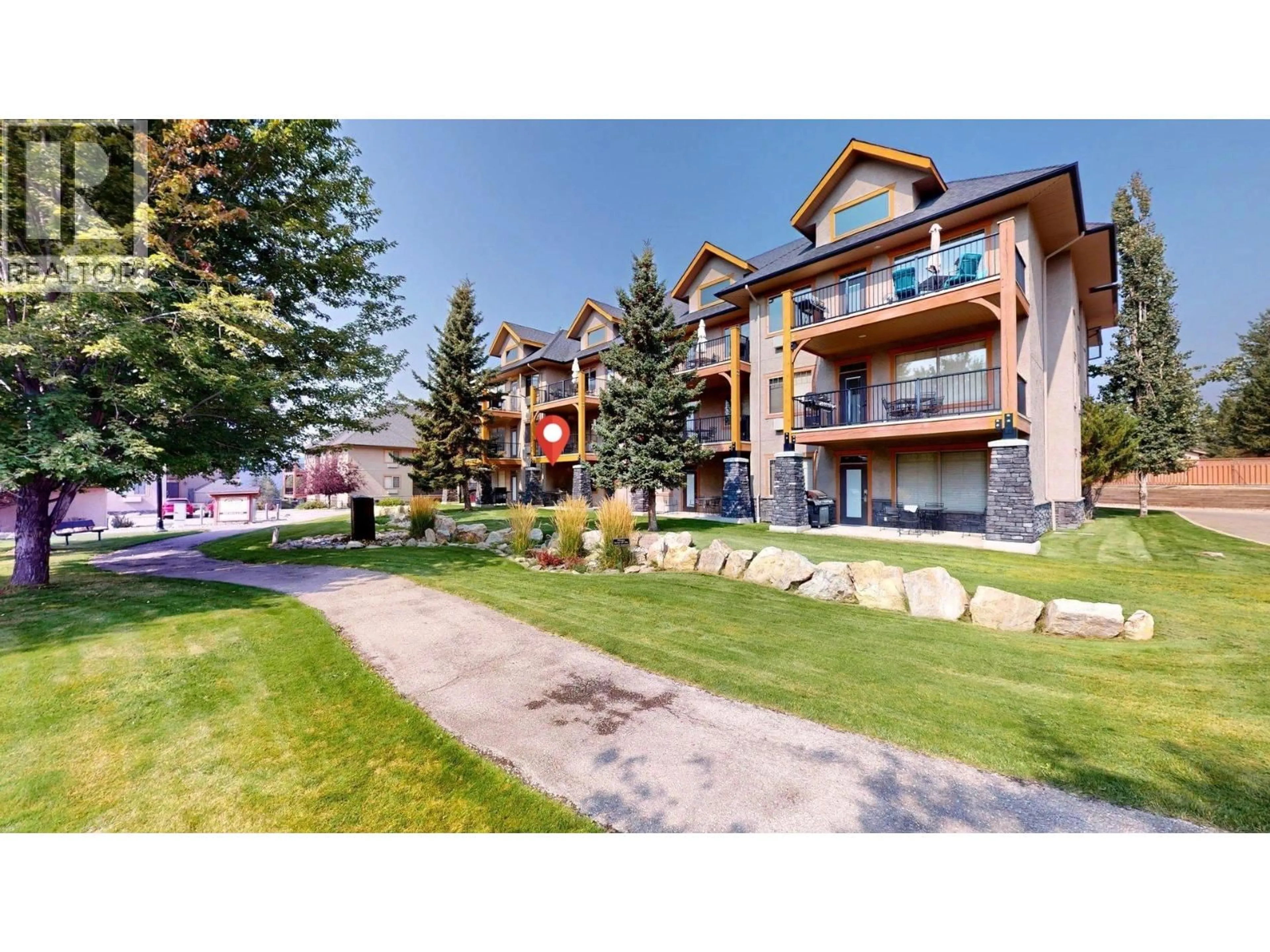 A pic from outside/outdoor area/front of a property/back of a property/a pic from drone, unknown for 513 - 500 BIGHORN BOULEVARD, Radium Hot Springs British Columbia V0A1M0