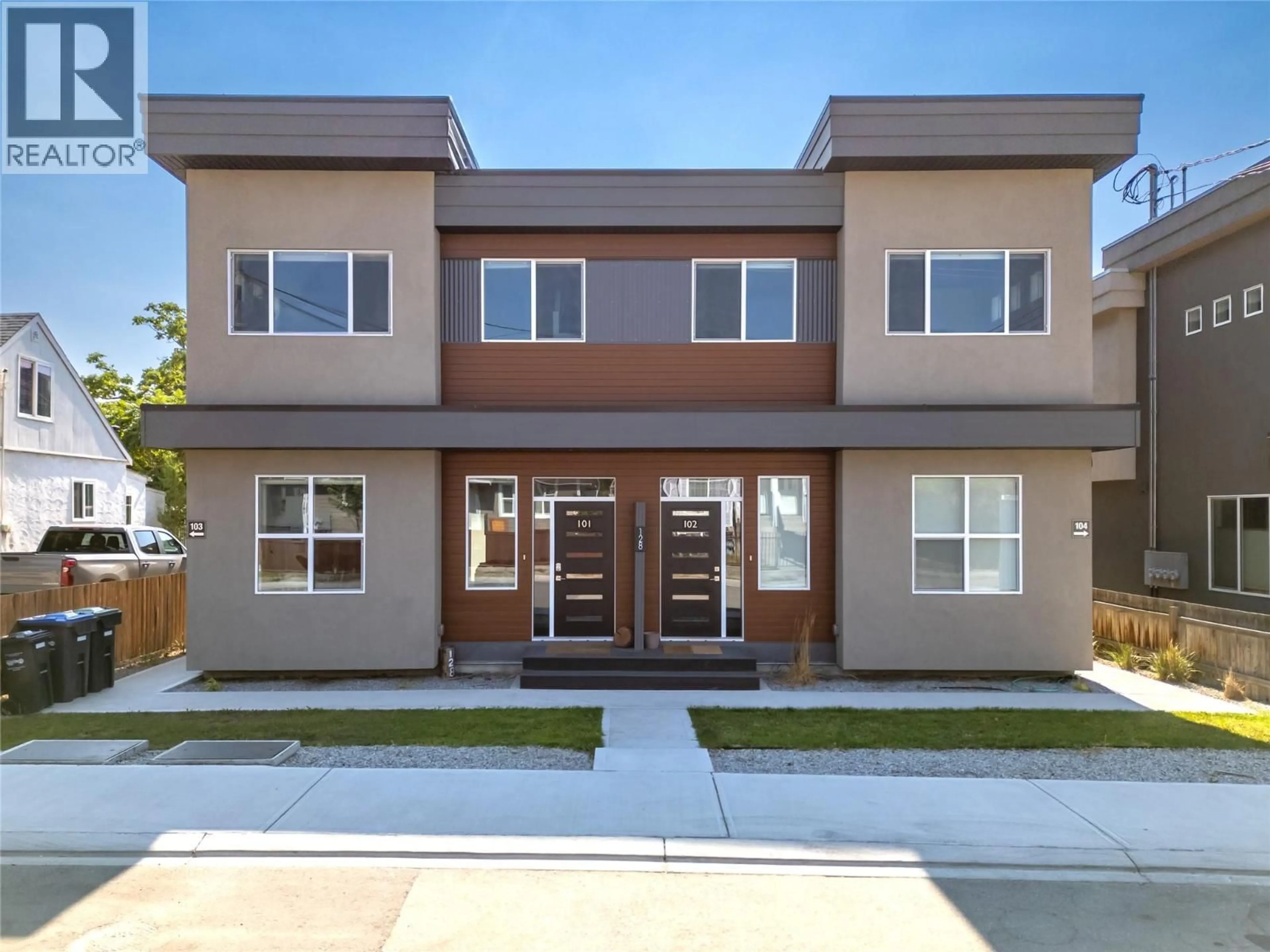 Home with brick exterior material, street for 101 - 128 COSSAR AVENUE, Penticton British Columbia V2A2V4