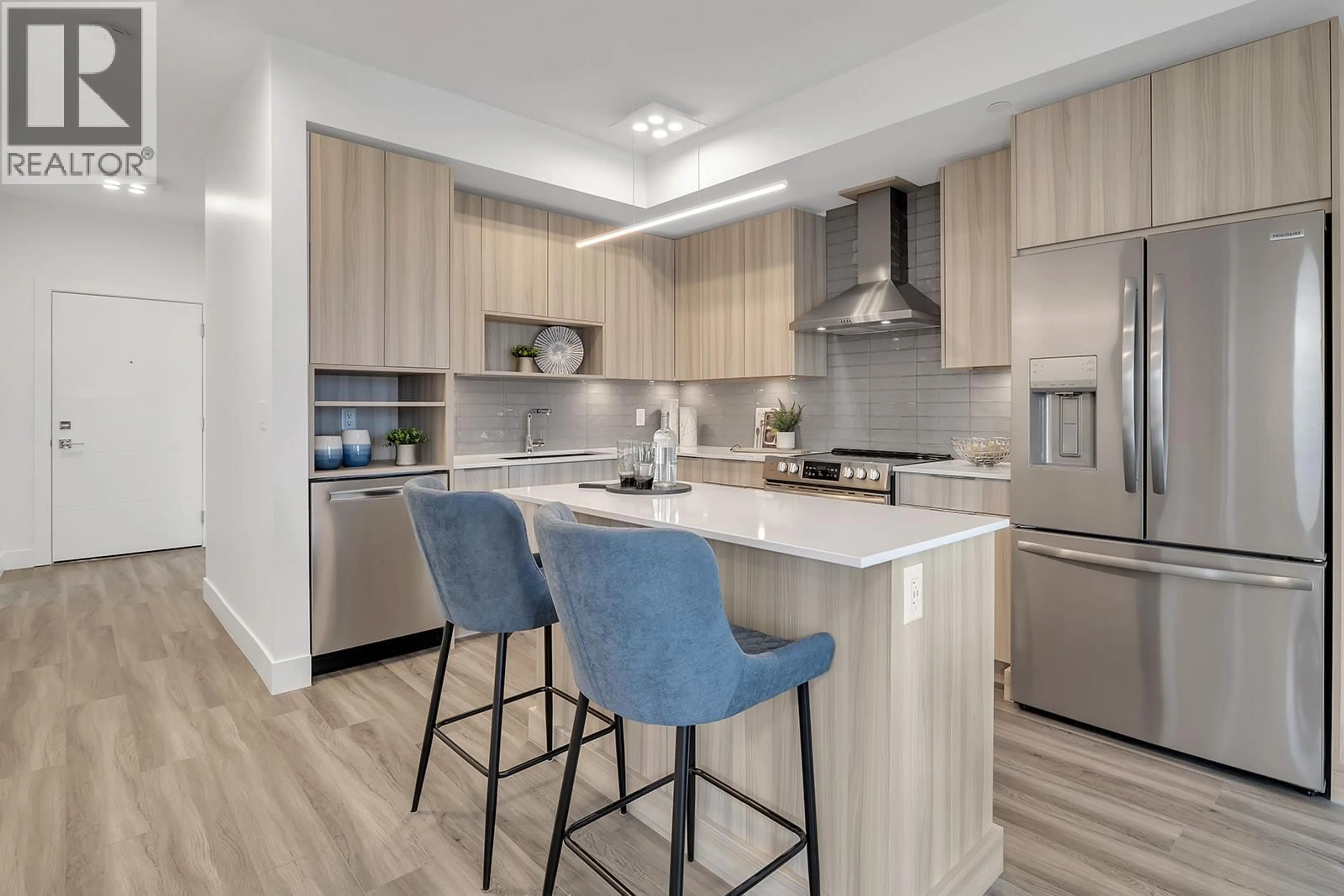 Open concept kitchen, unknown for 601B - 3634 MISSION SPRINGS DRIVE, Kelowna British Columbia V1W0C9