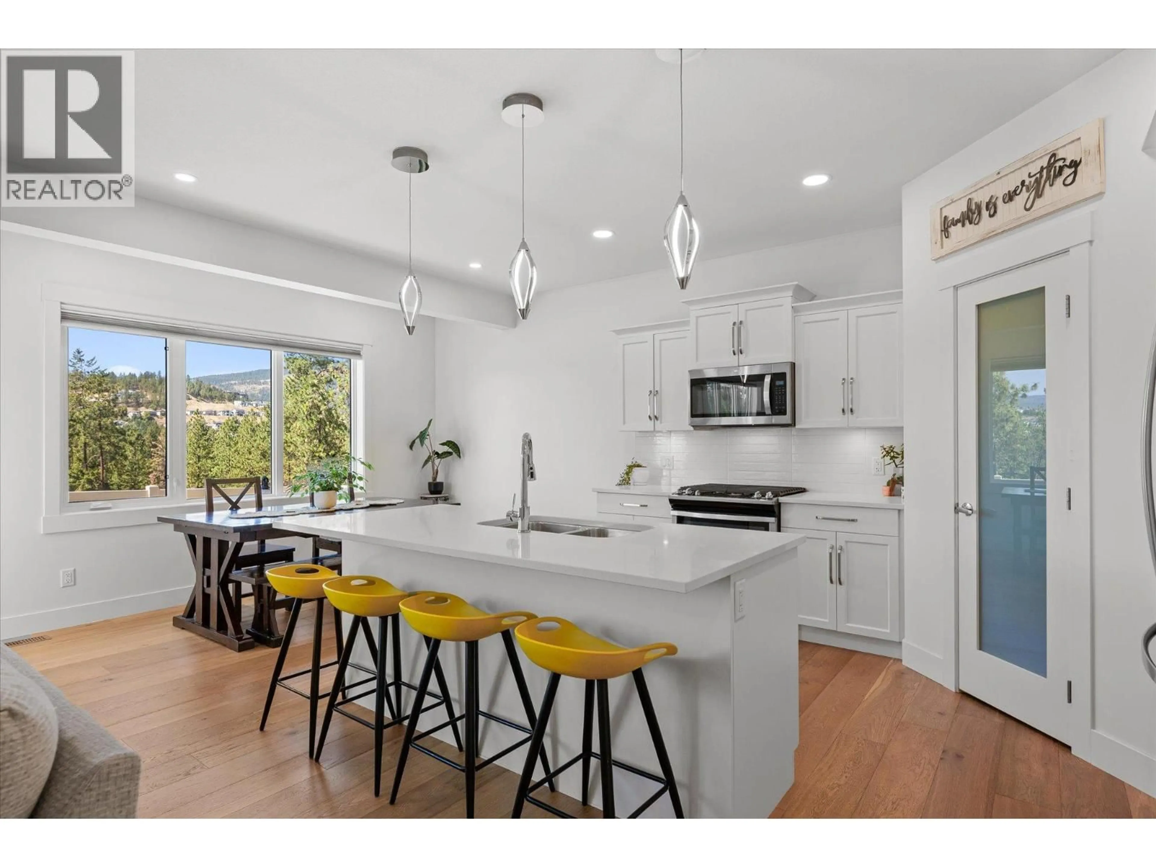 Open concept kitchen, unknown for 3074 RIESLING WAY, West Kelowna British Columbia V4T0A5