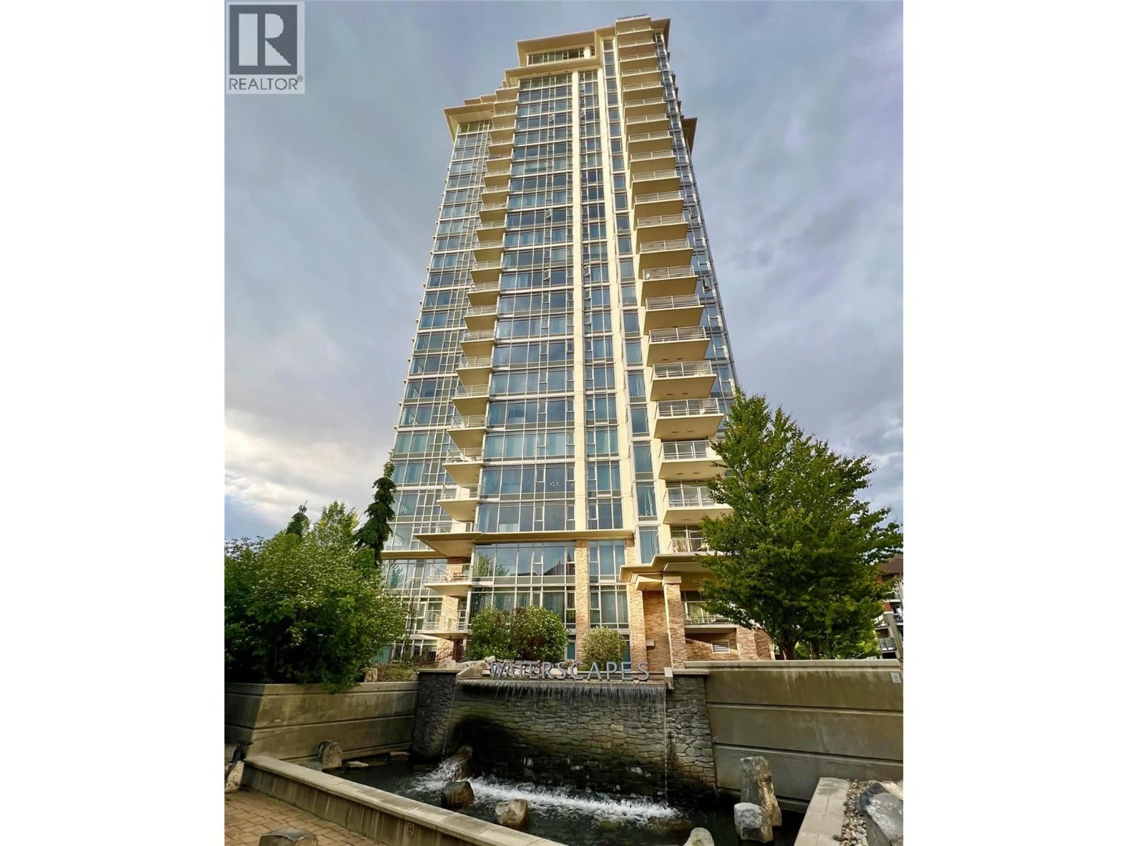 A pic from outside/outdoor area/front of a property/back of a property/a pic from drone, building for 1803 - 1075 SUNSET DRIVE, Kelowna British Columbia V1Y9Y9