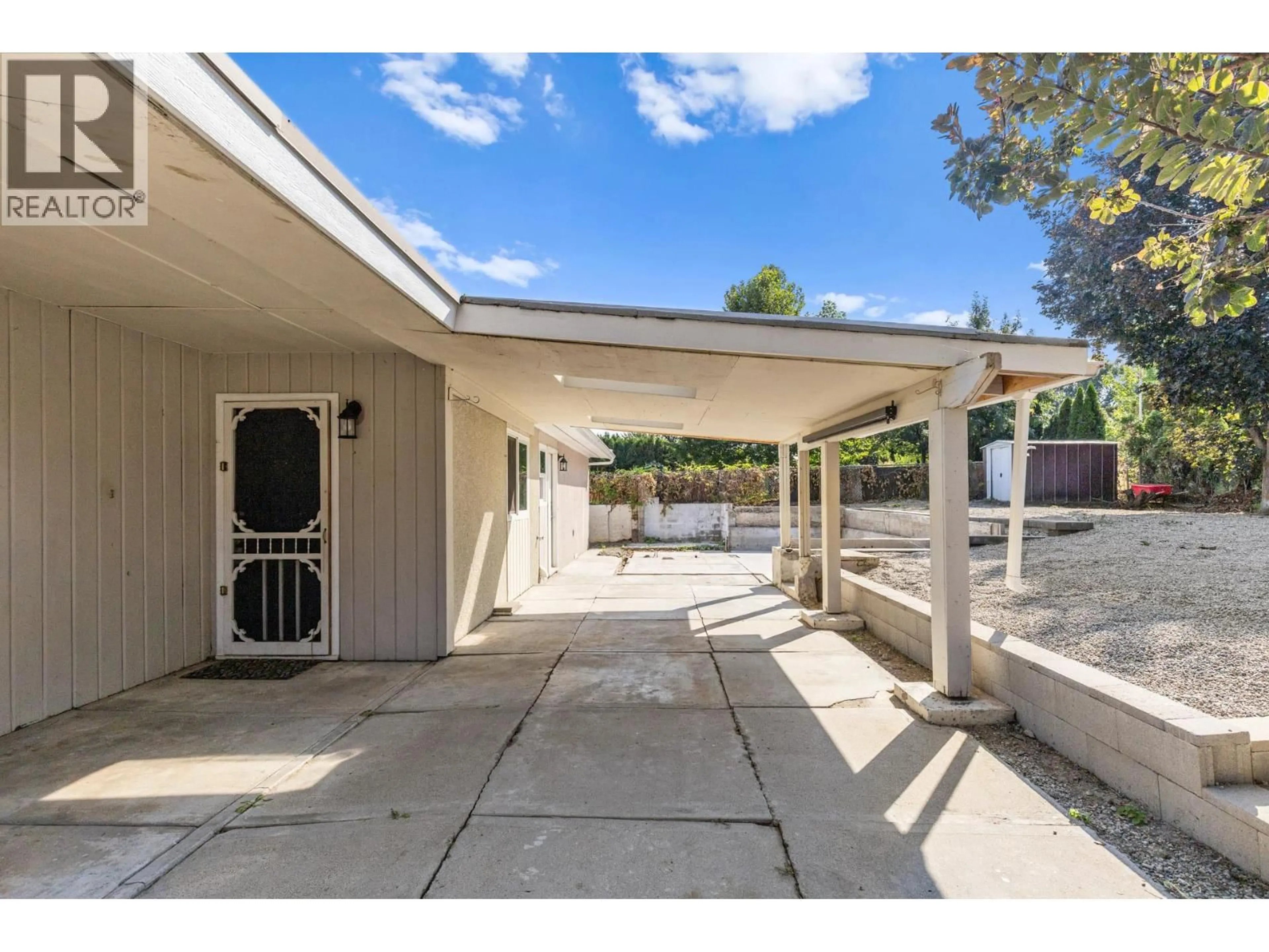 Patio, street for 2431 BERING ROAD, West Kelowna British Columbia V4T1P3